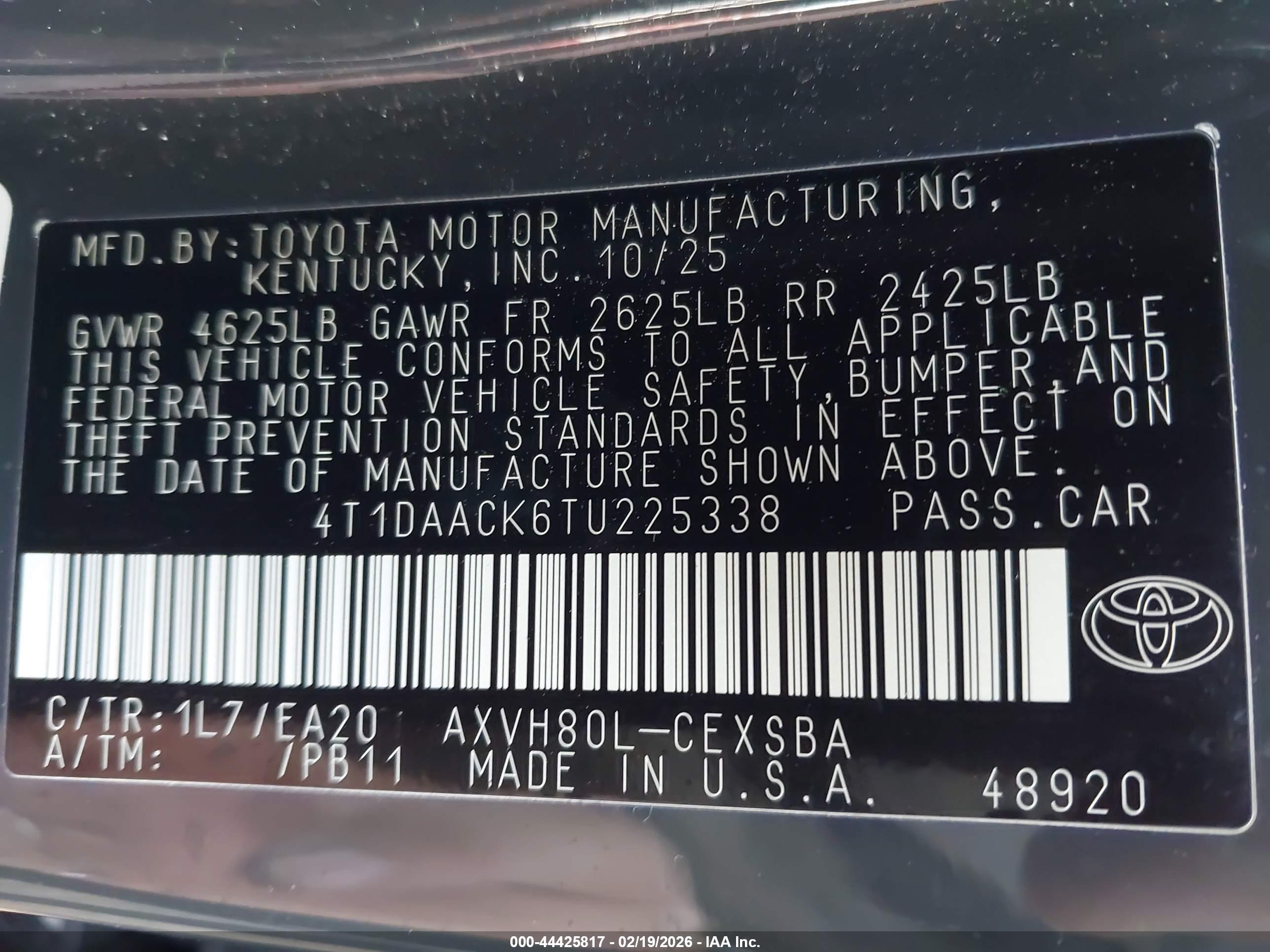 TOYOTA CAMRY image 9