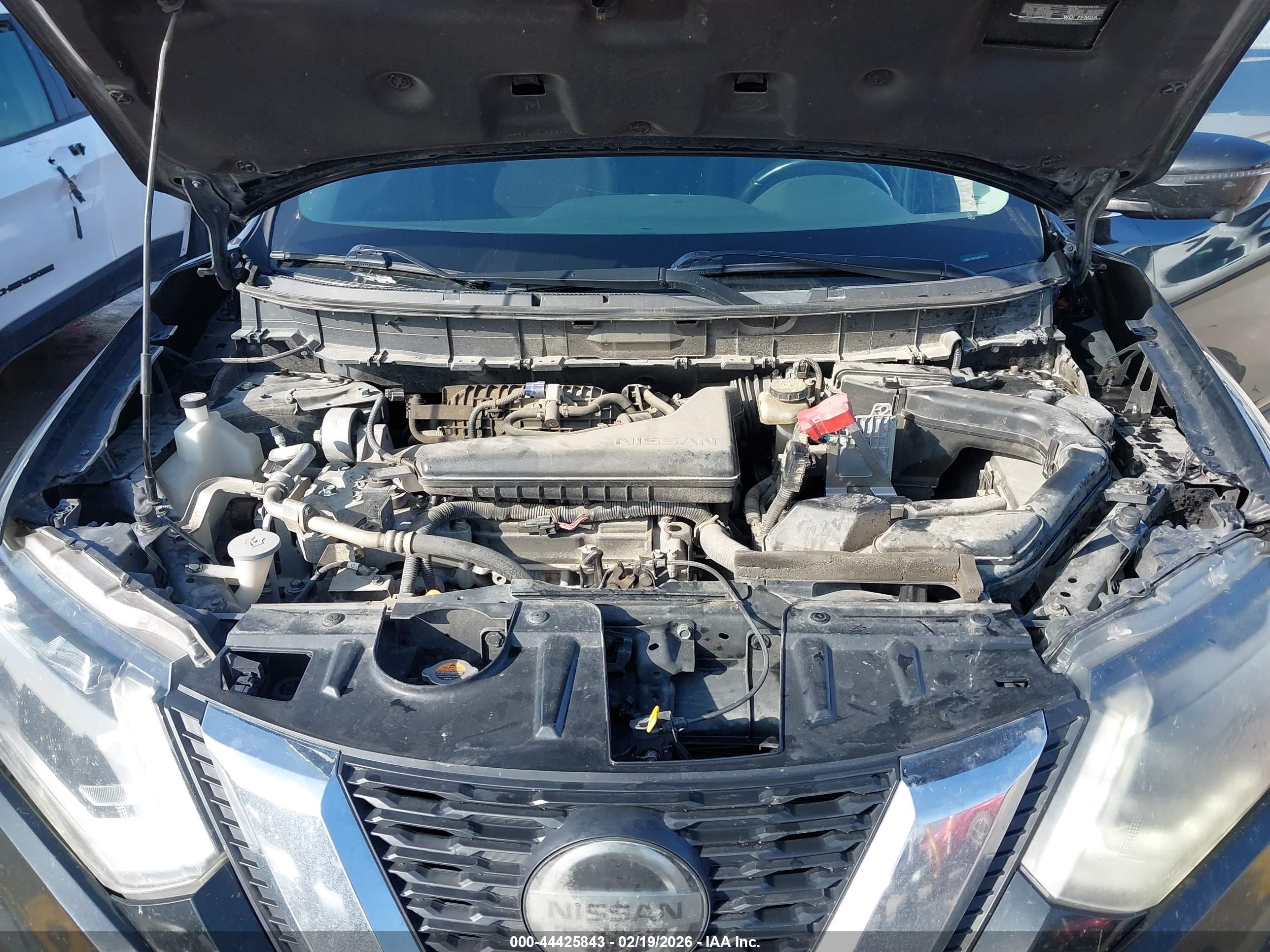NISSAN ROGUE image 10