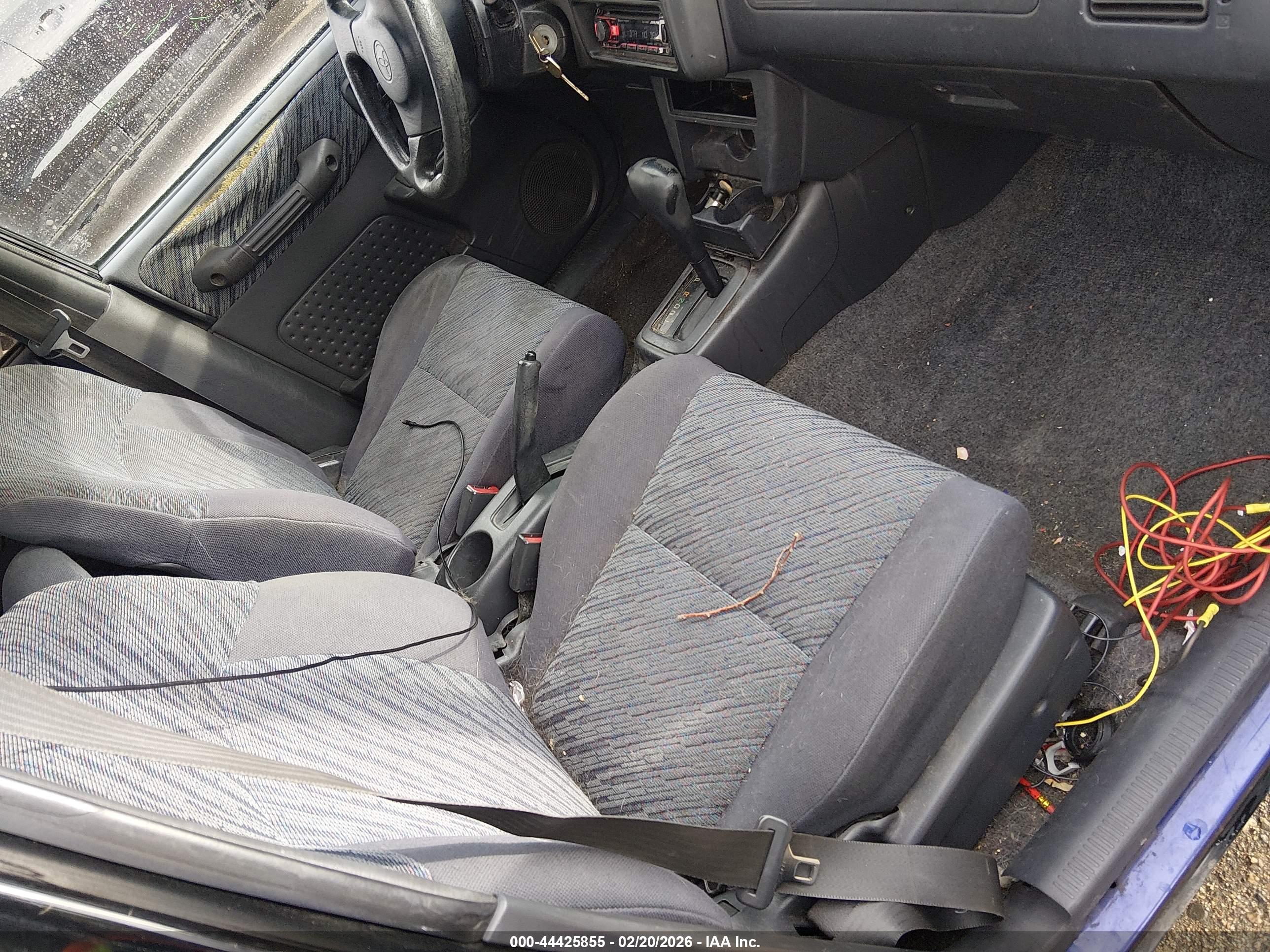 TOYOTA RAV4 image 5