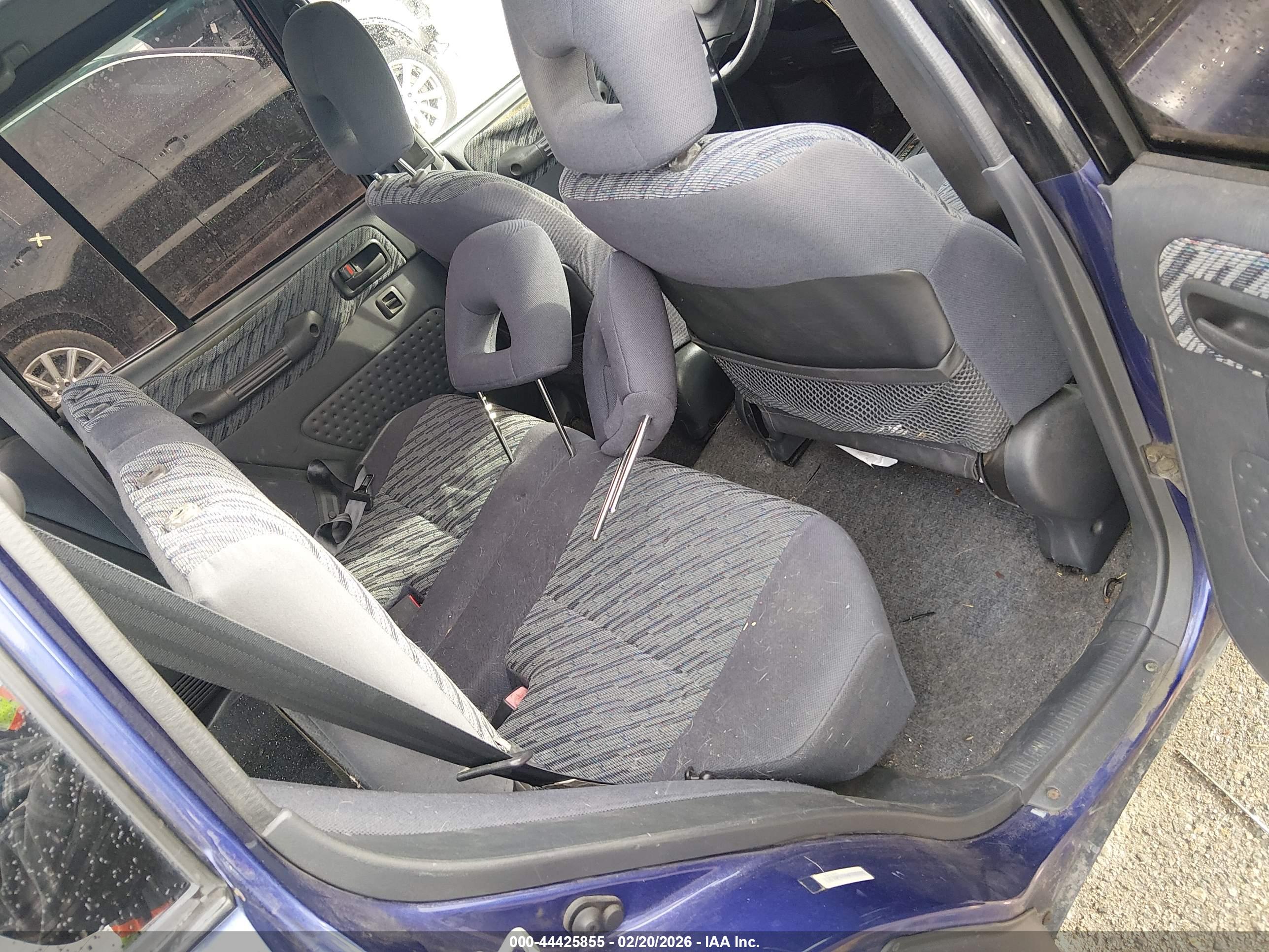 TOYOTA RAV4 image 8