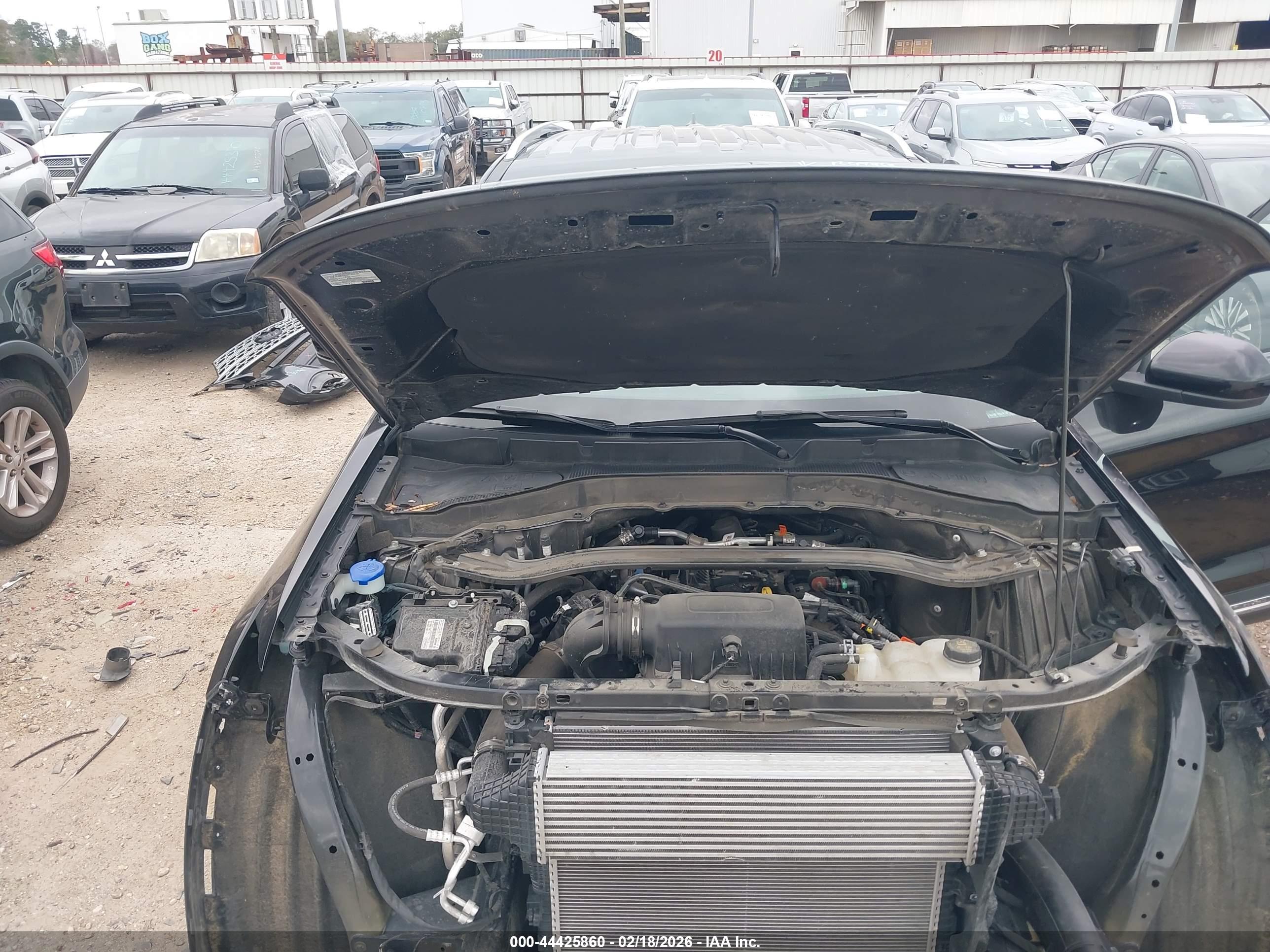 FORD EXPLORER image 10
