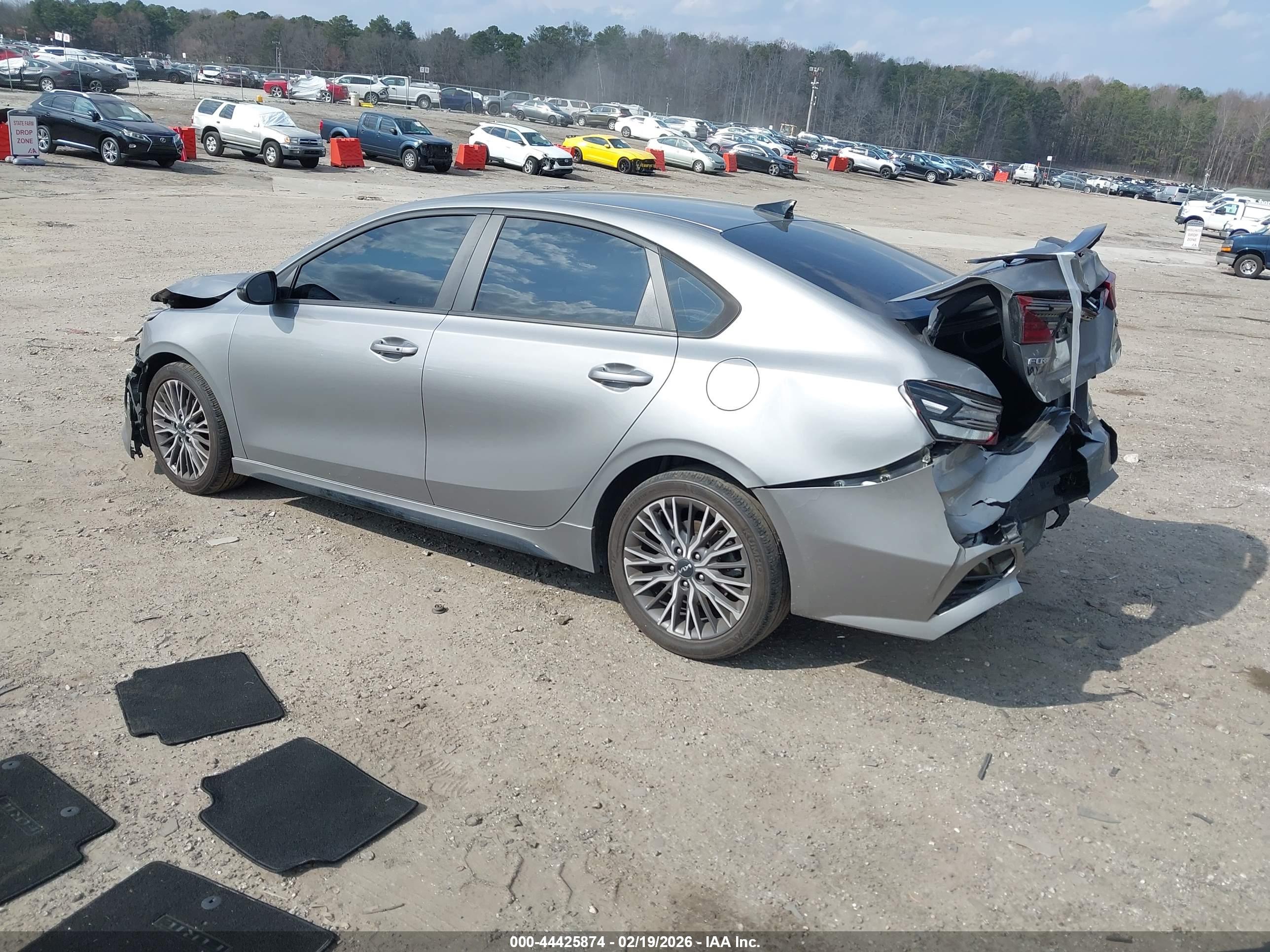KIA FORTE image 3