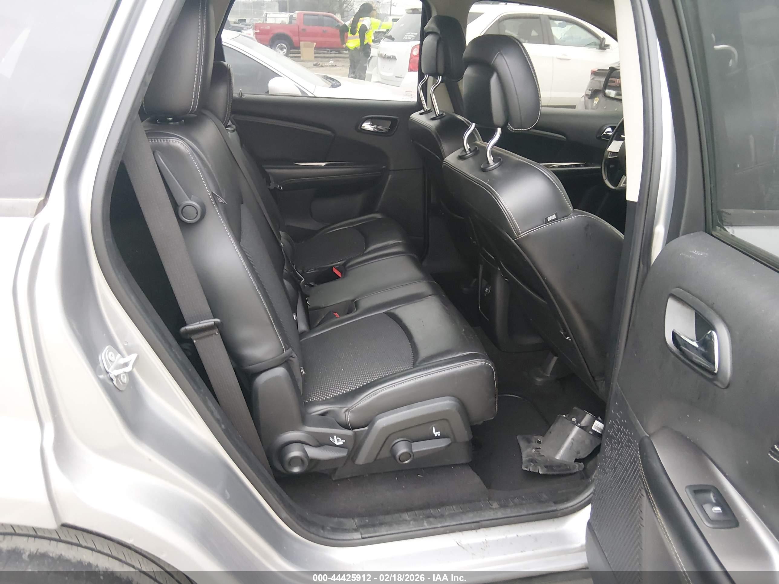 DODGE JOURNEY image 8