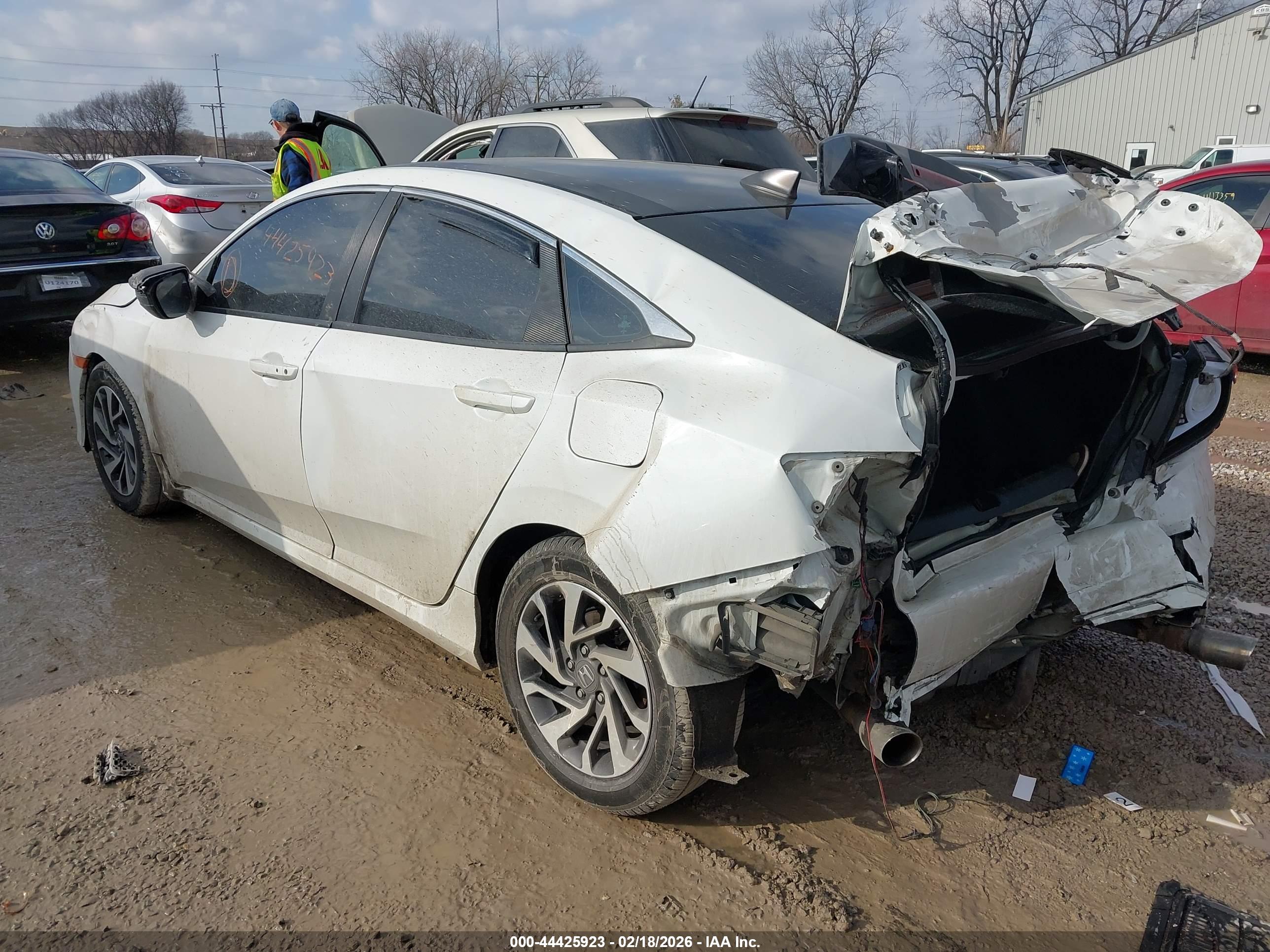 HONDA CIVIC image 3