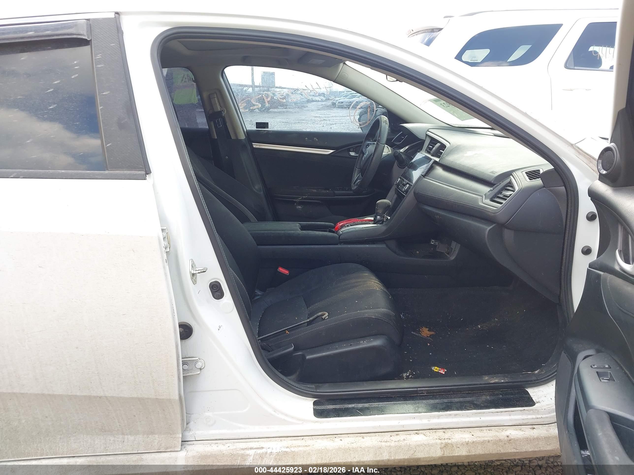 HONDA CIVIC image 5