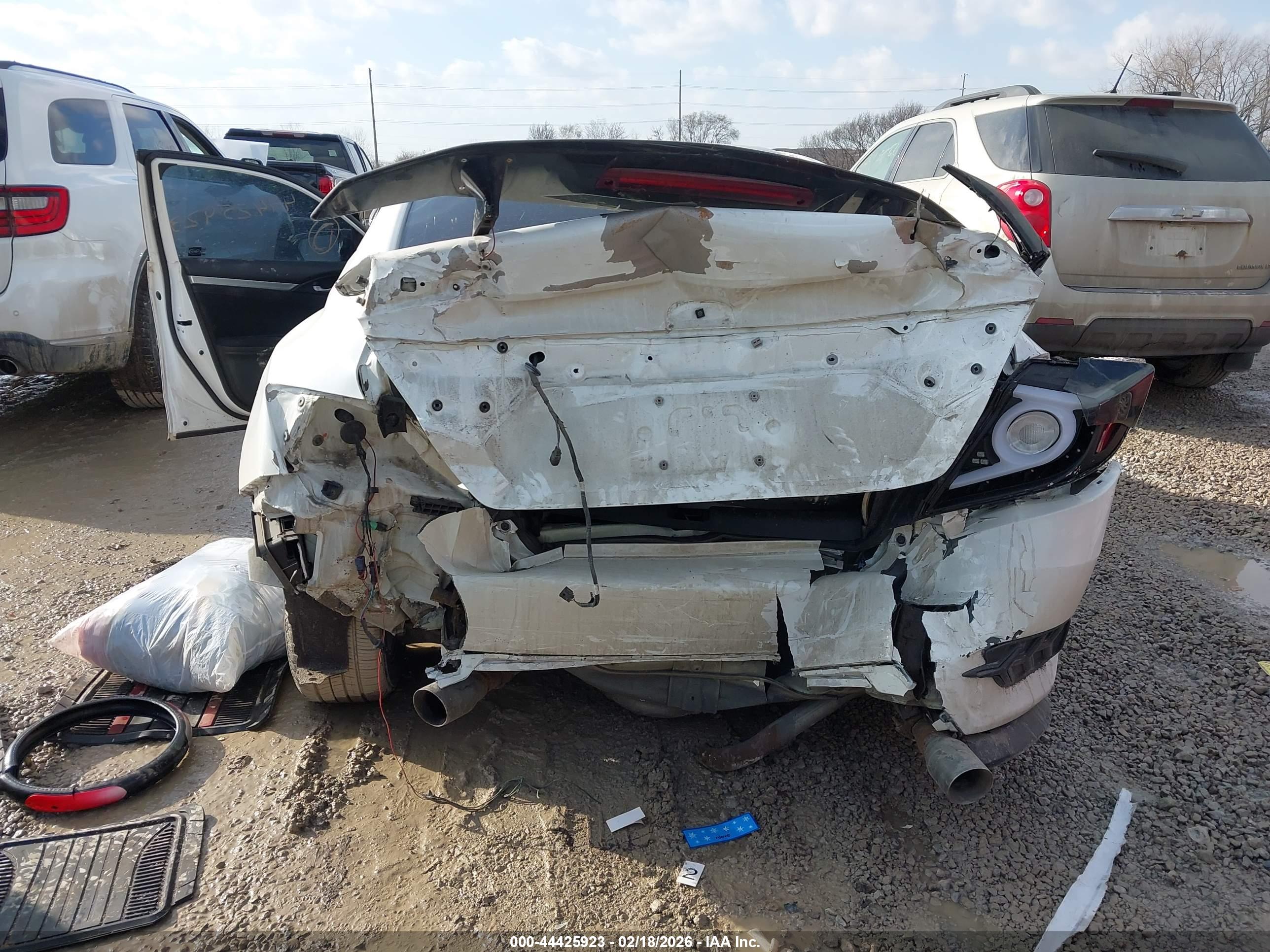 HONDA CIVIC image 6