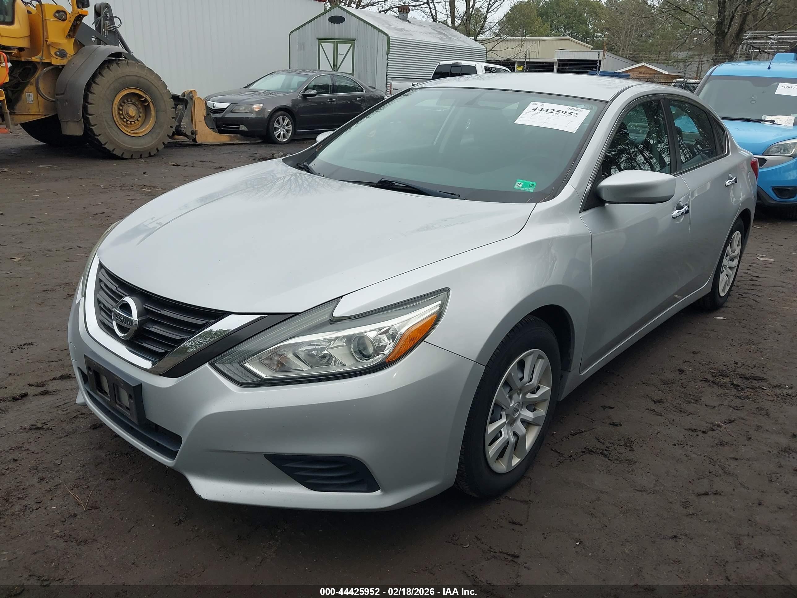 NISSAN ALTIMA image 2