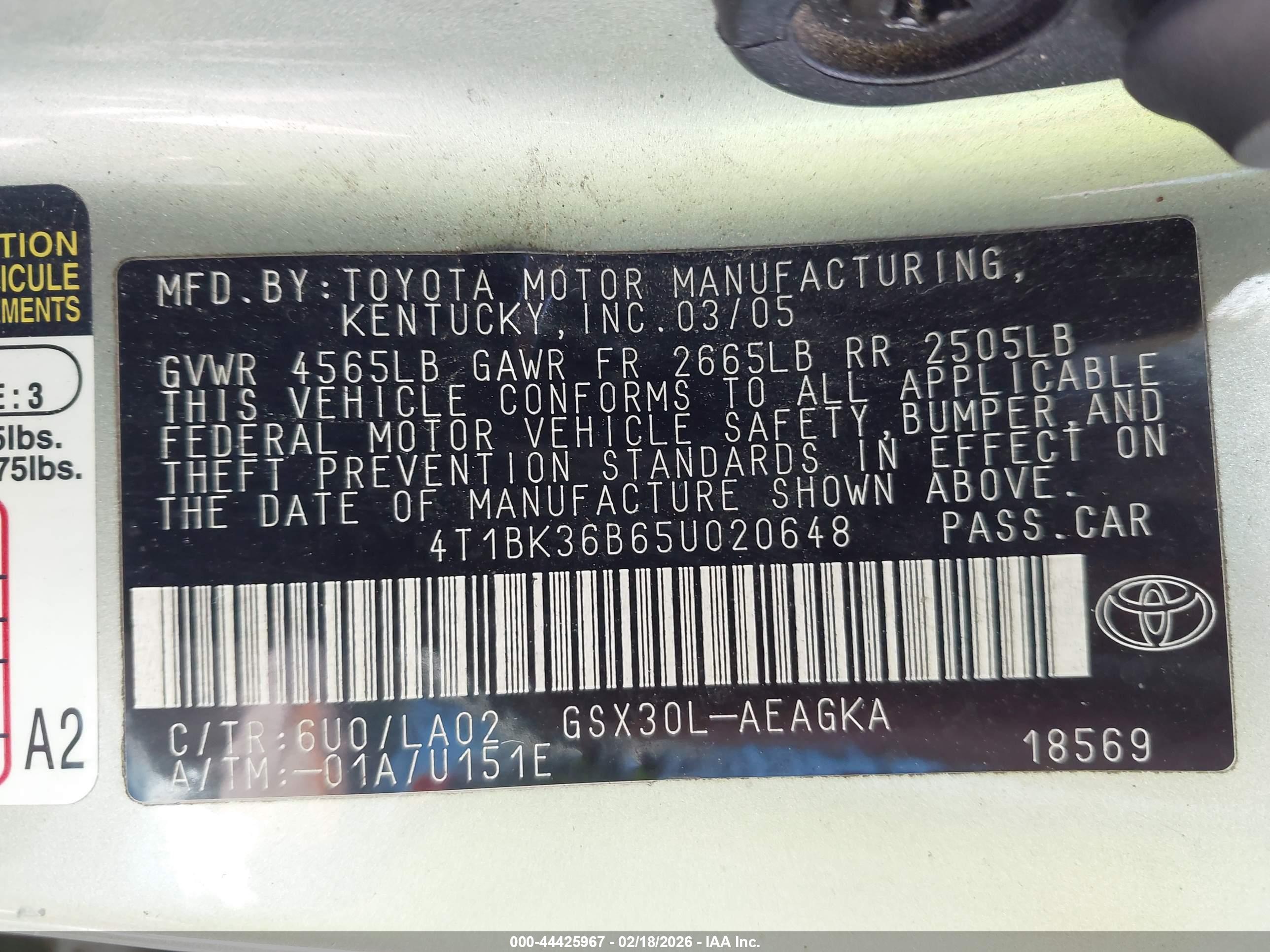 TOYOTA AVALON image 9