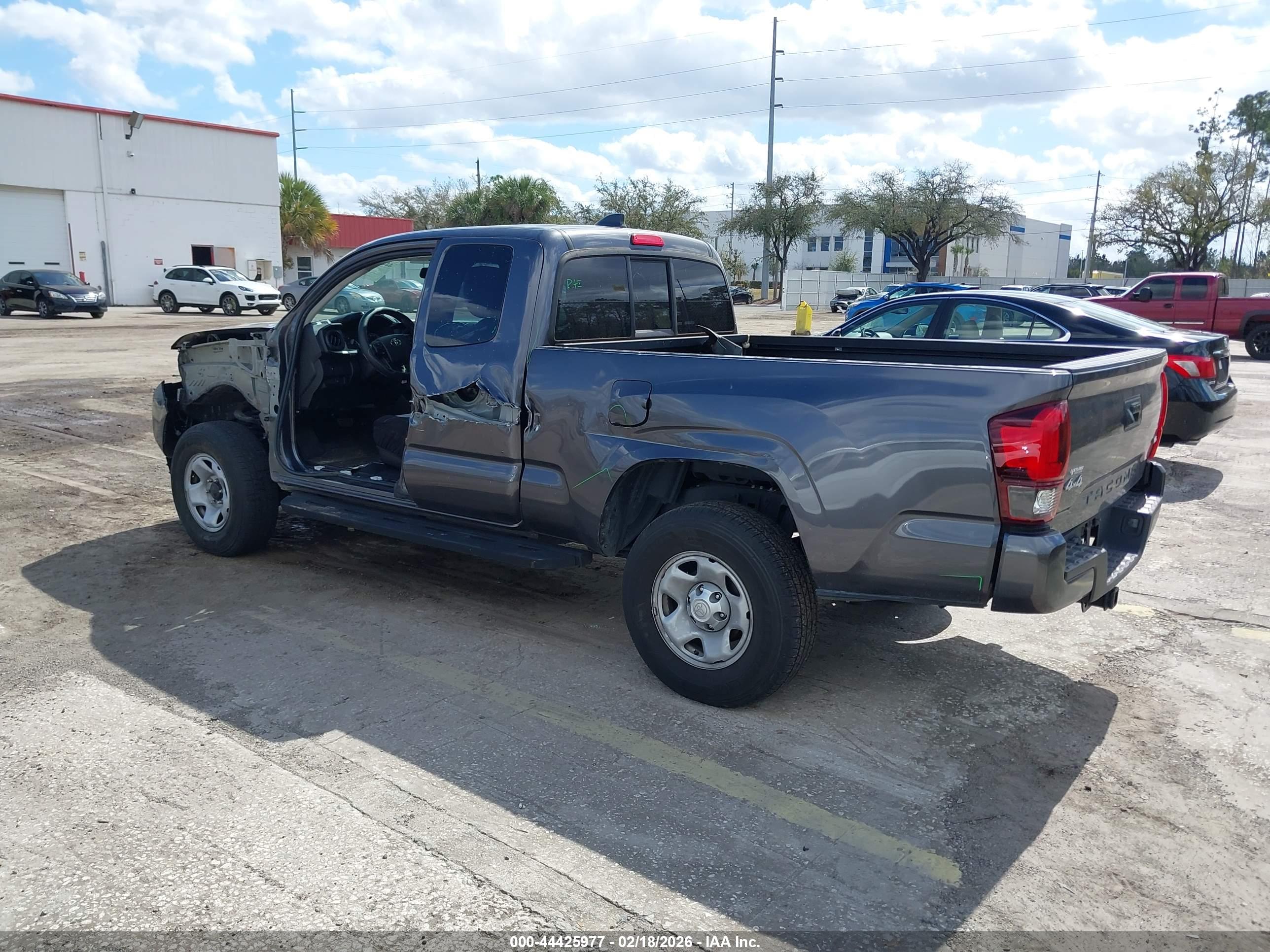 TOYOTA TACOMA image 3