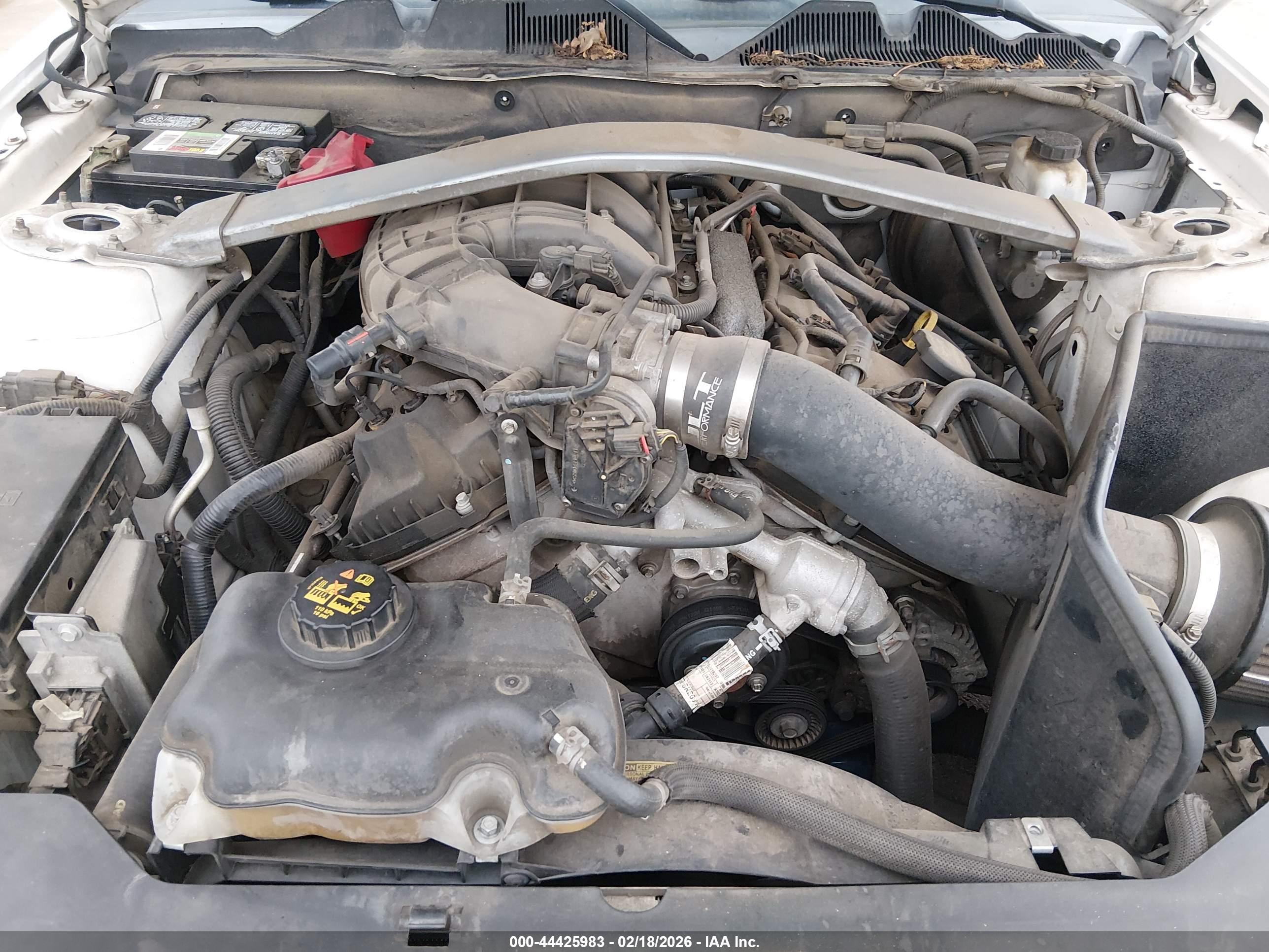 FORD MUSTANG image 10