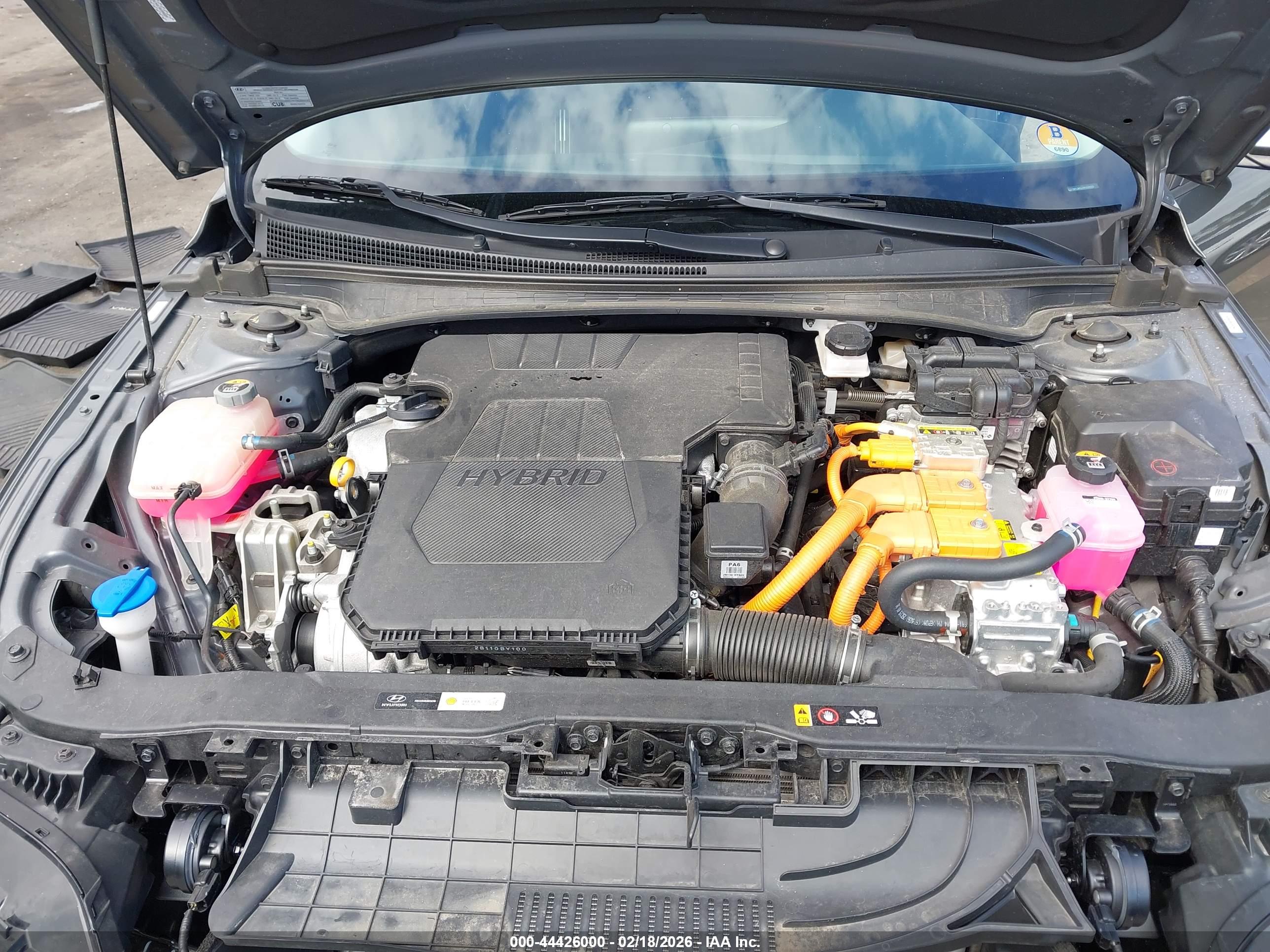 HYUNDAI ELANTRA image 10