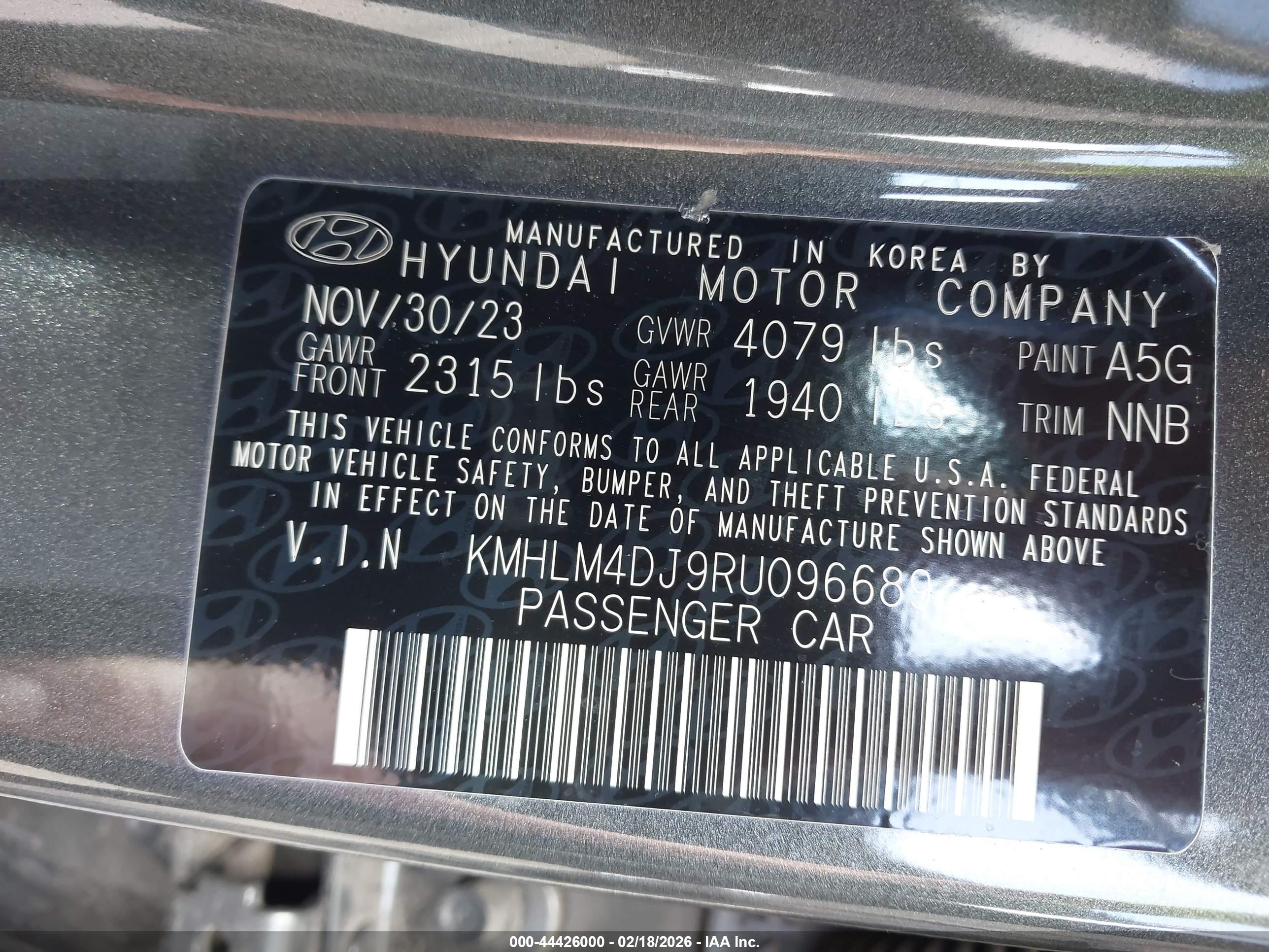 HYUNDAI ELANTRA image 9