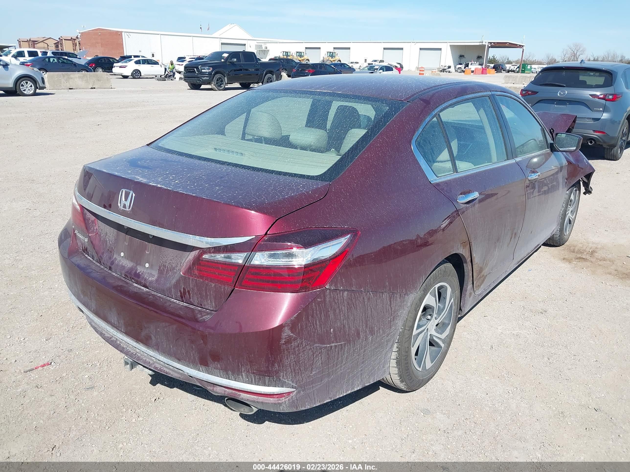 HONDA ACCORD image 4