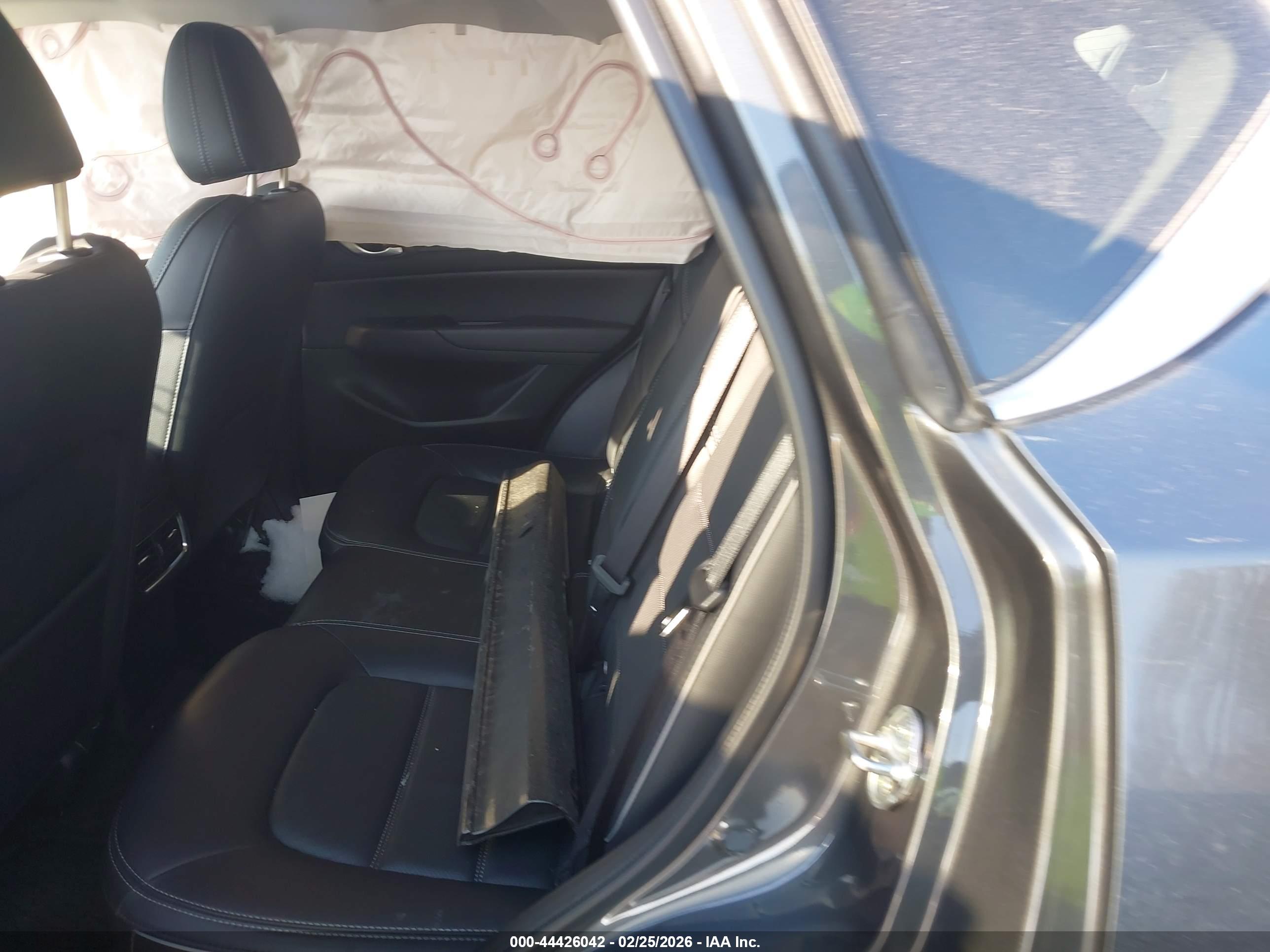 MAZDA CX-5 image 8