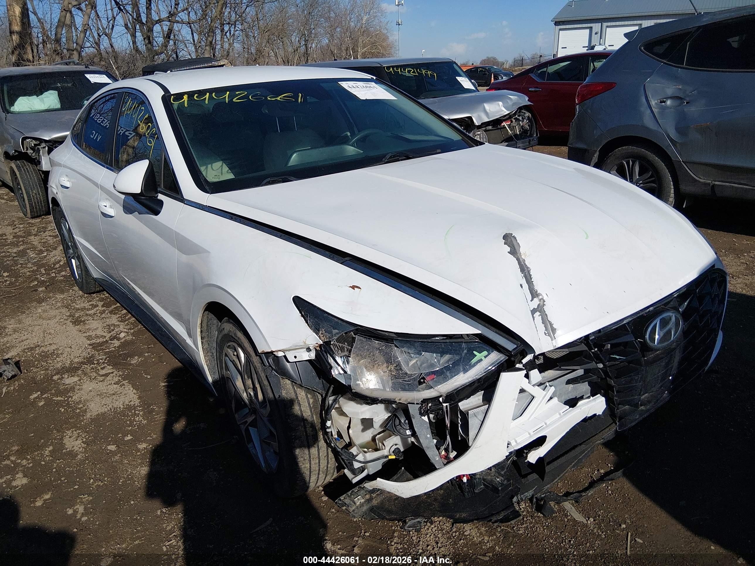 HYUNDAI SONATA image 6