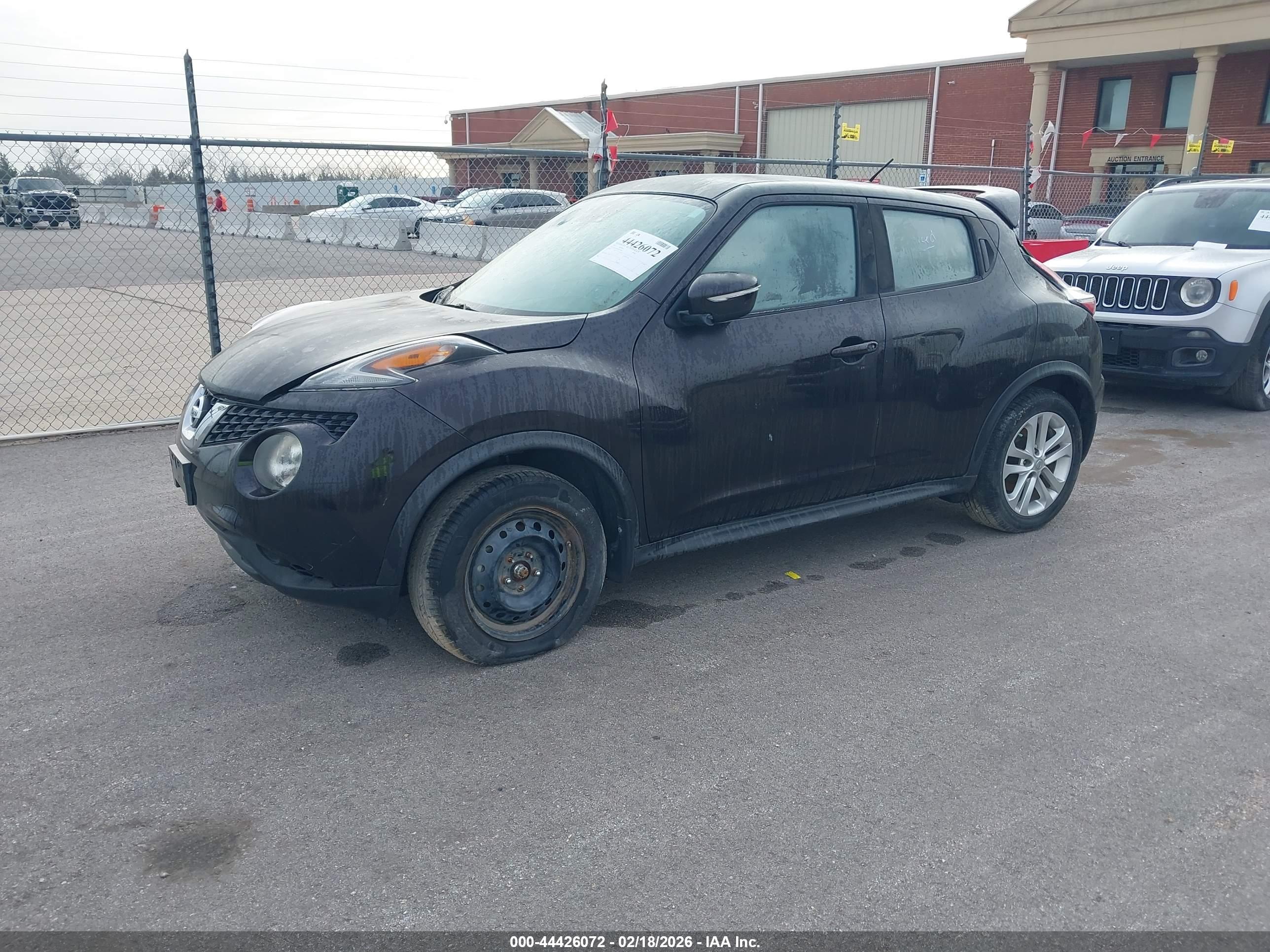 NISSAN JUKE image 2
