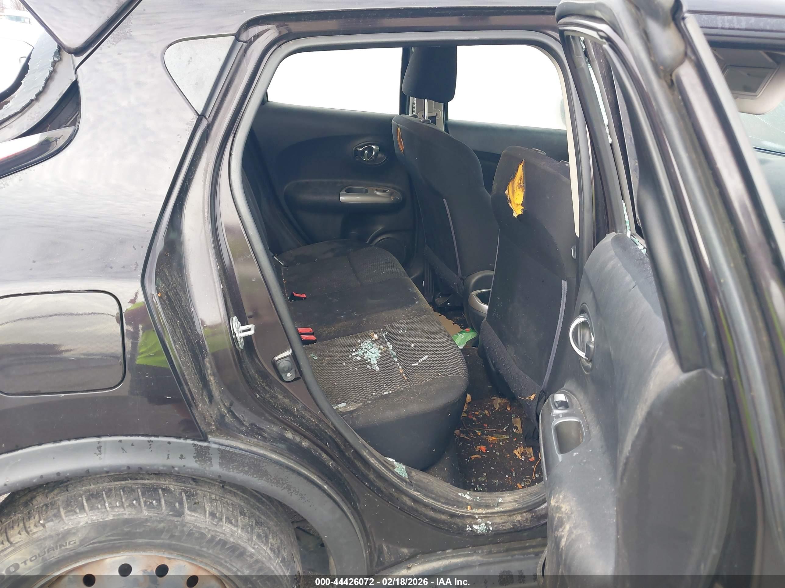 NISSAN JUKE image 8