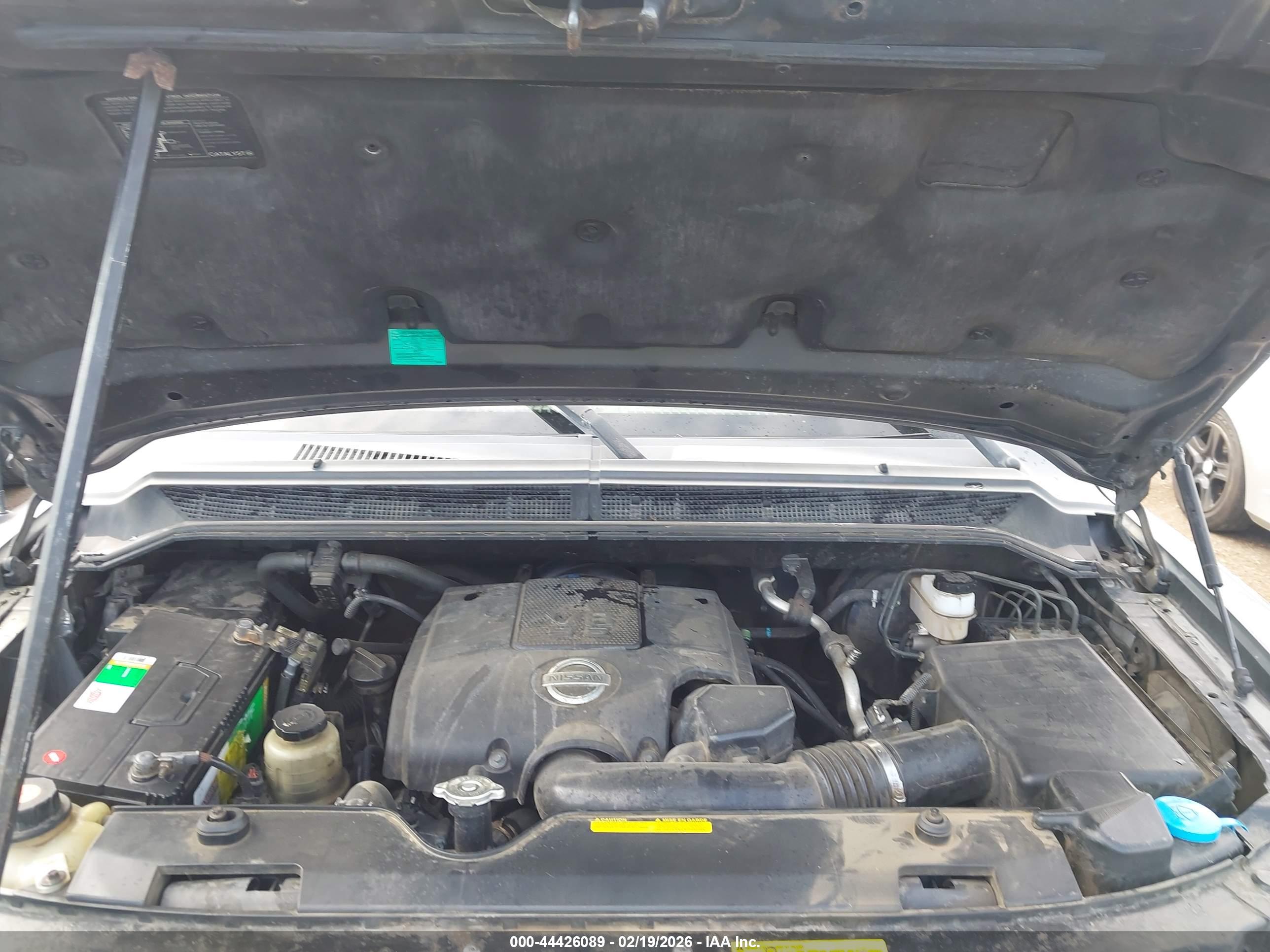 NISSAN TITAN image 10