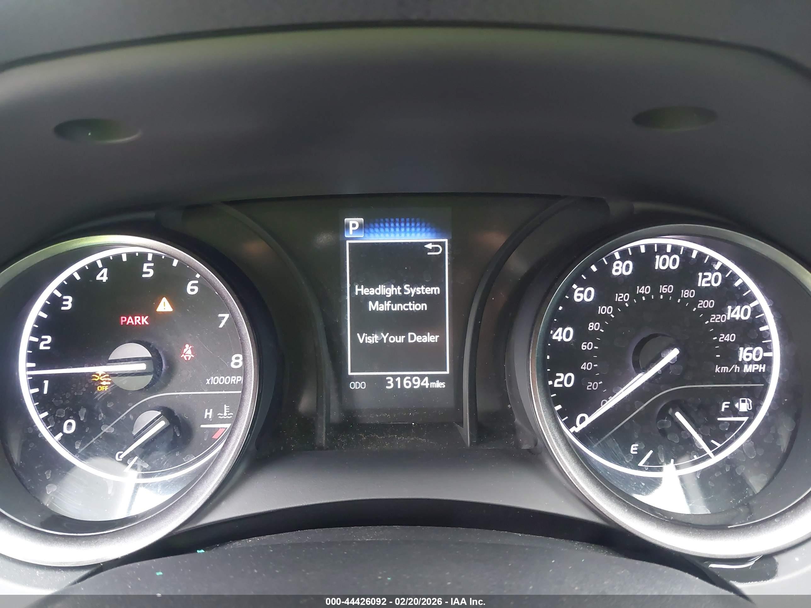 TOYOTA CAMRY image 7