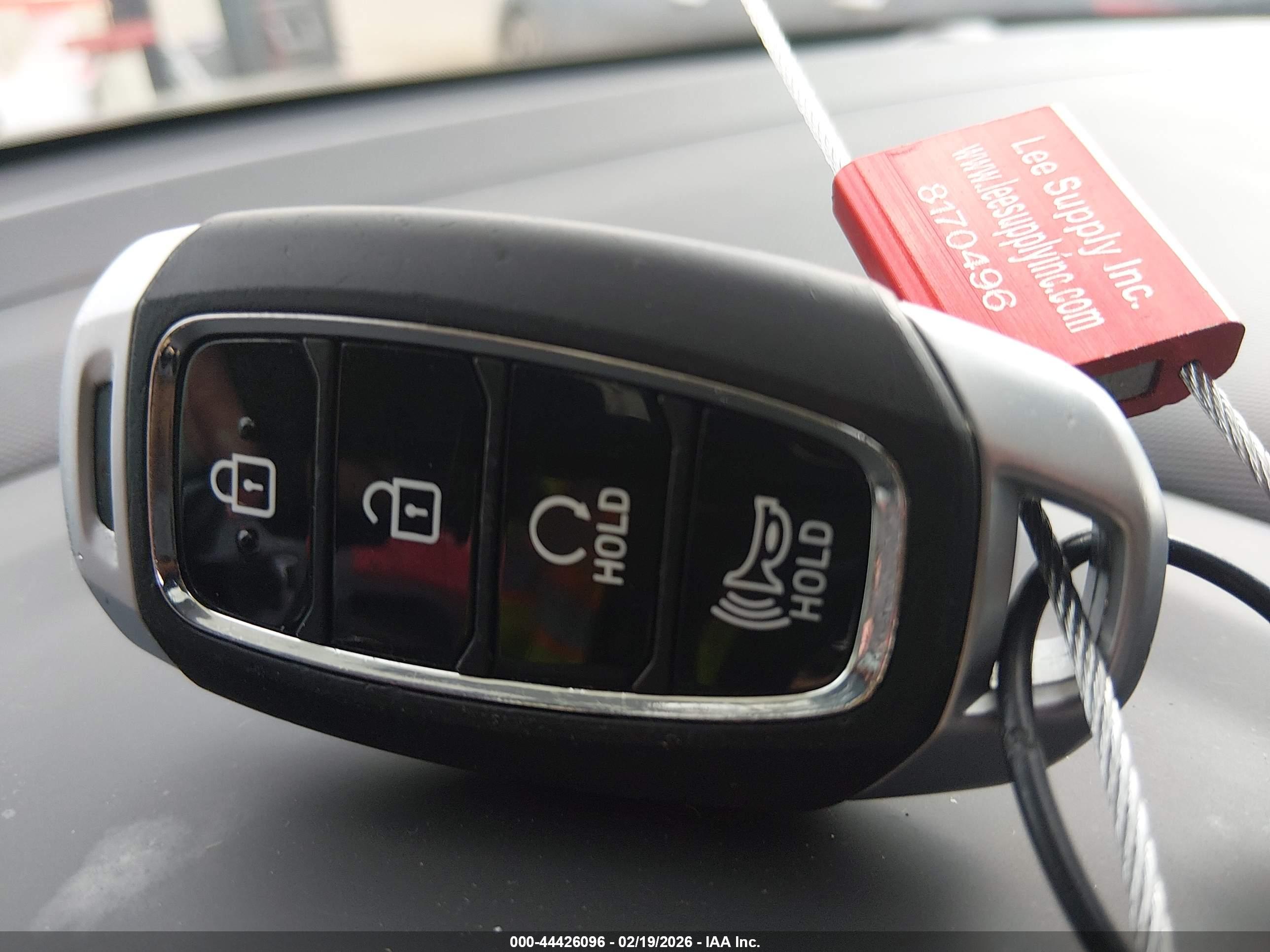 HYUNDAI VENUE image 11
