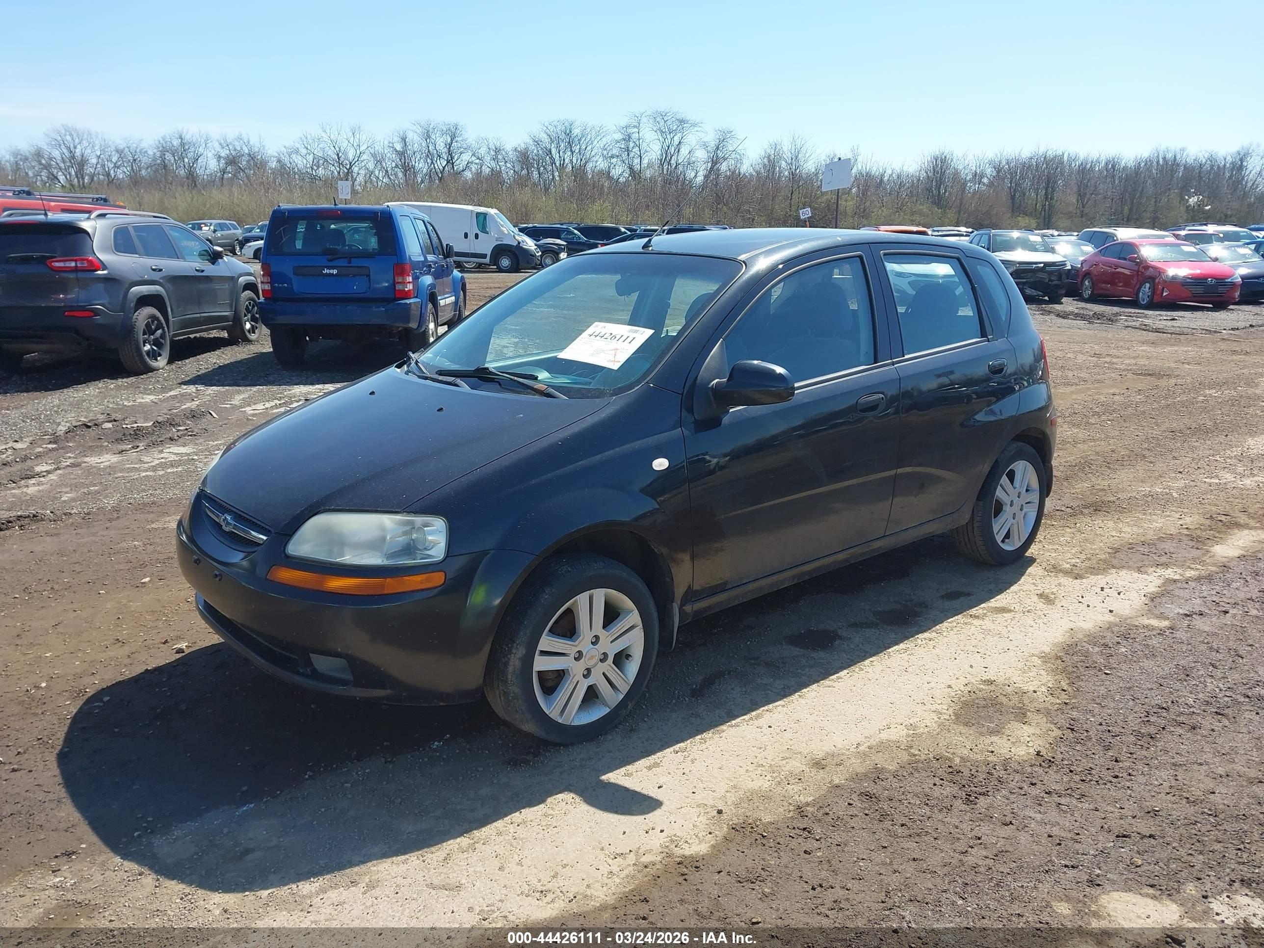 CHEVROLET AVEO image 2