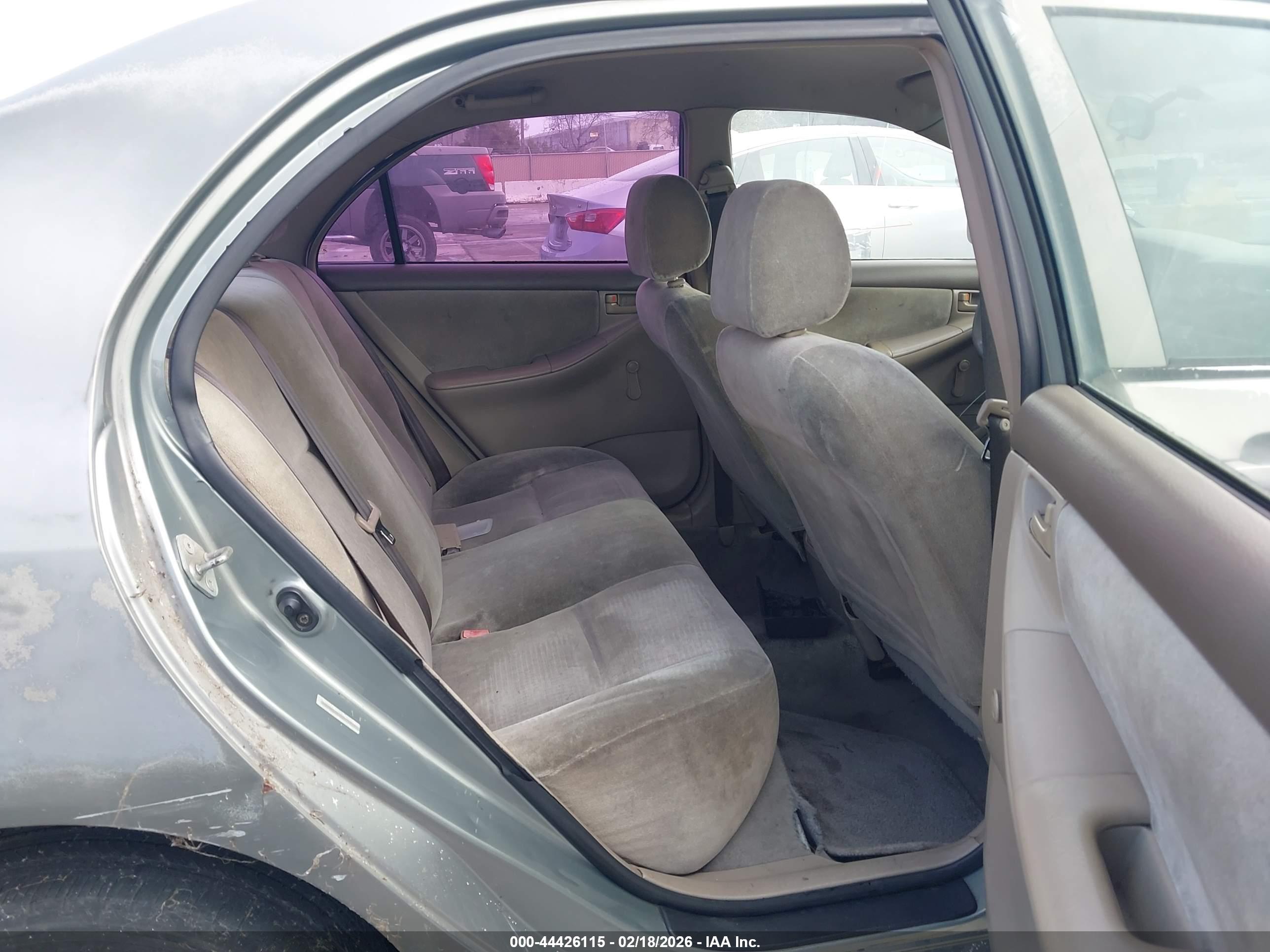 TOYOTA COROLLA image 8