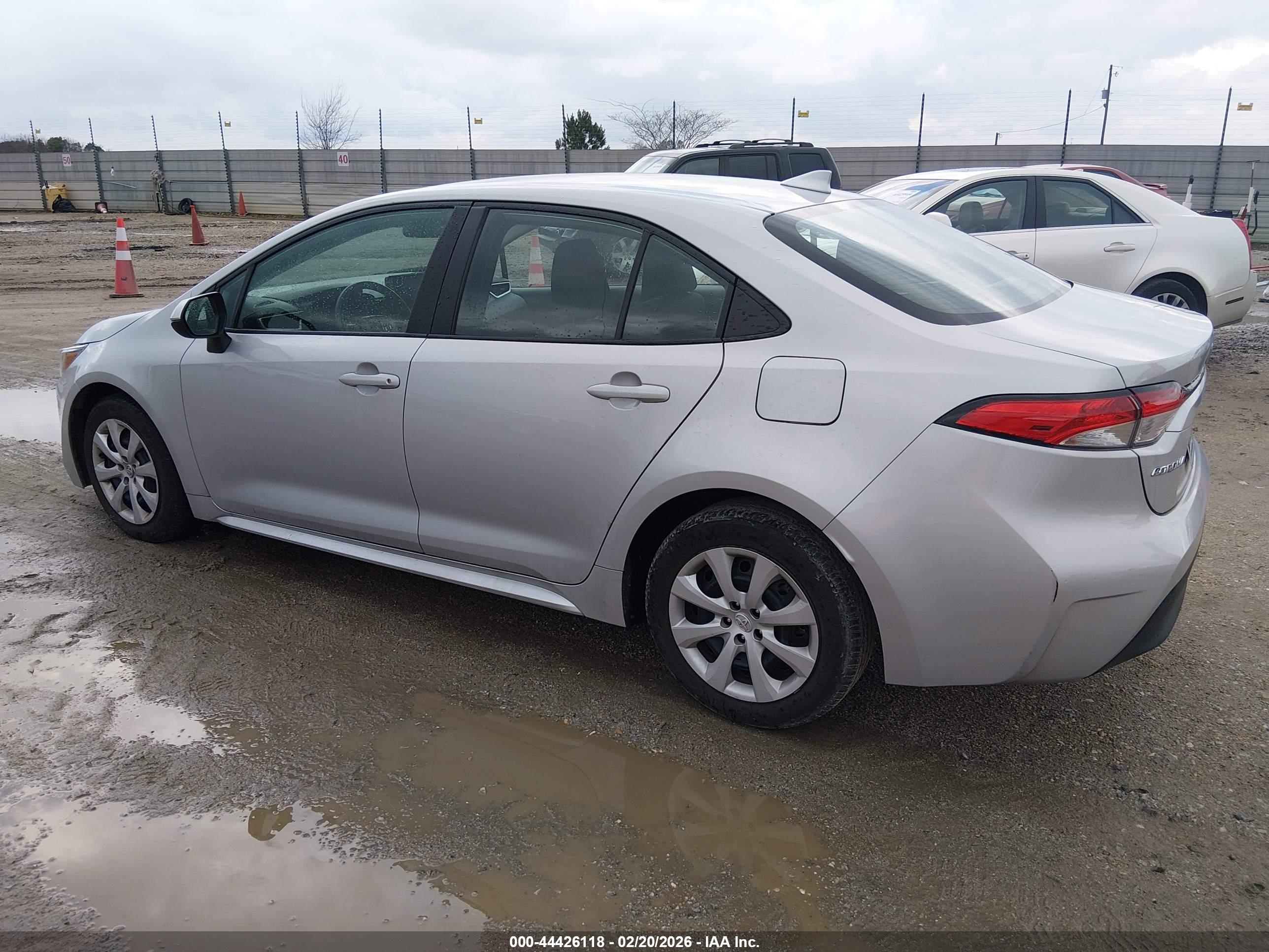 TOYOTA COROLLA image 3