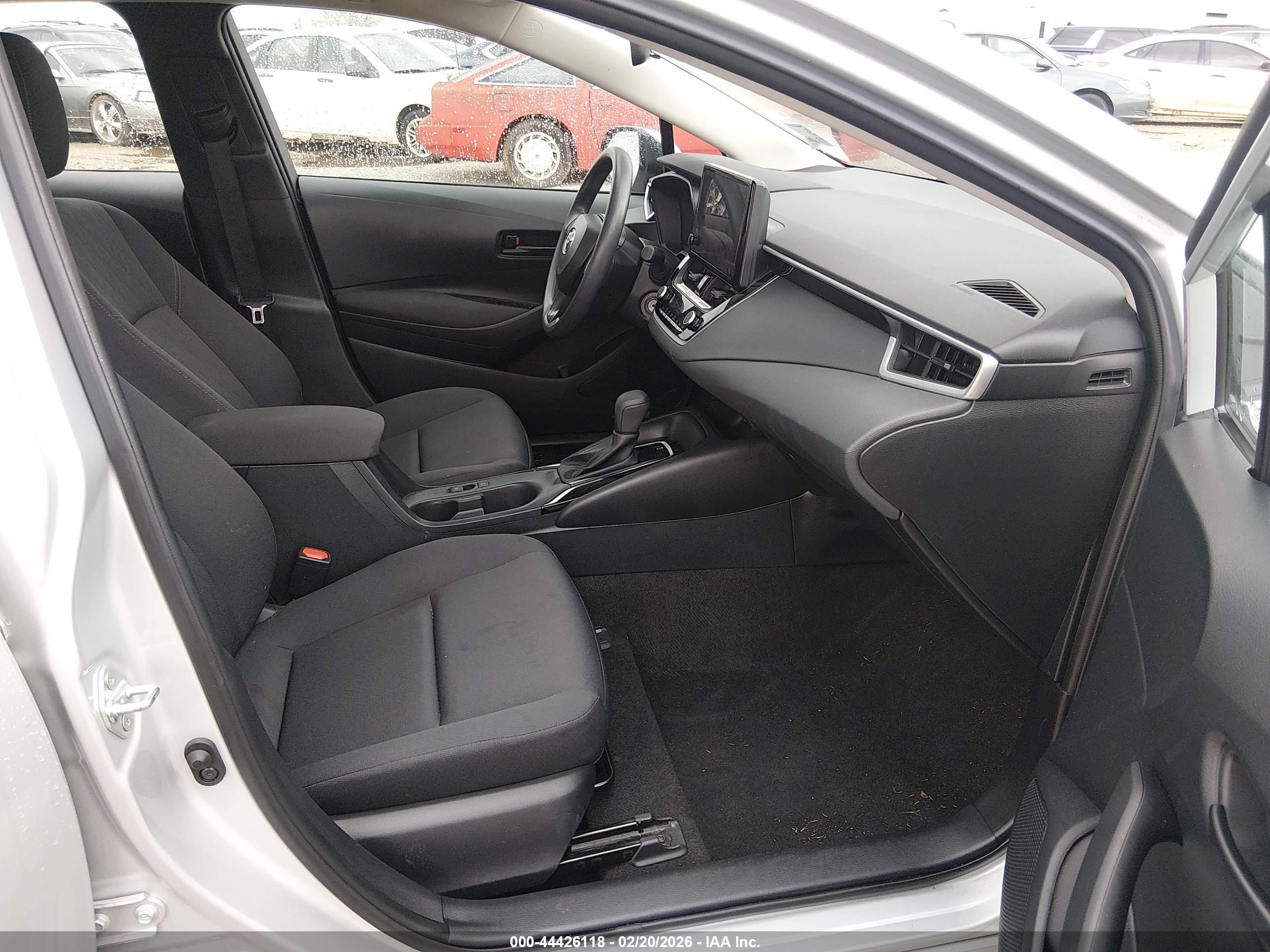 TOYOTA COROLLA image 5