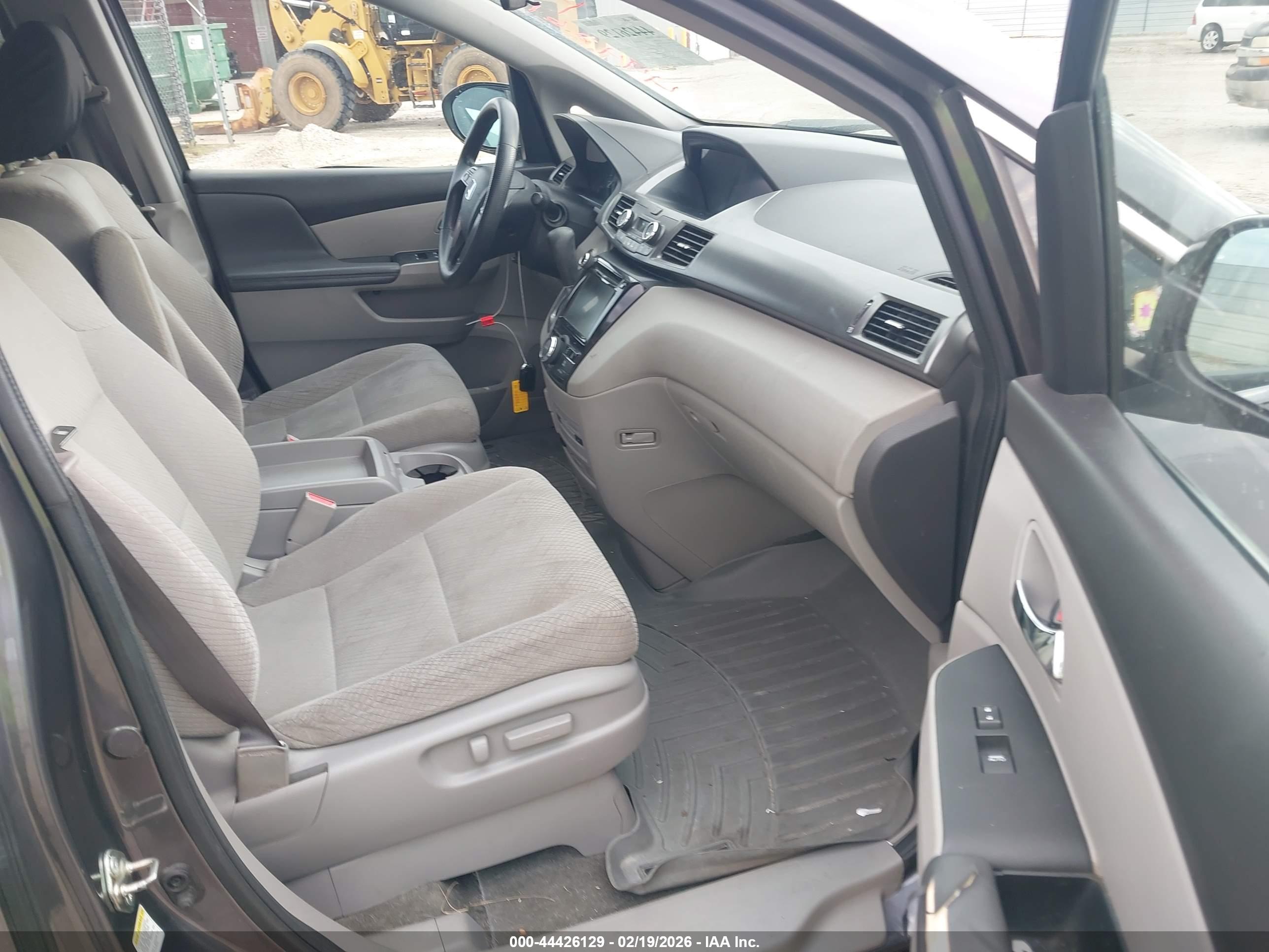 HONDA ODYSSEY image 5