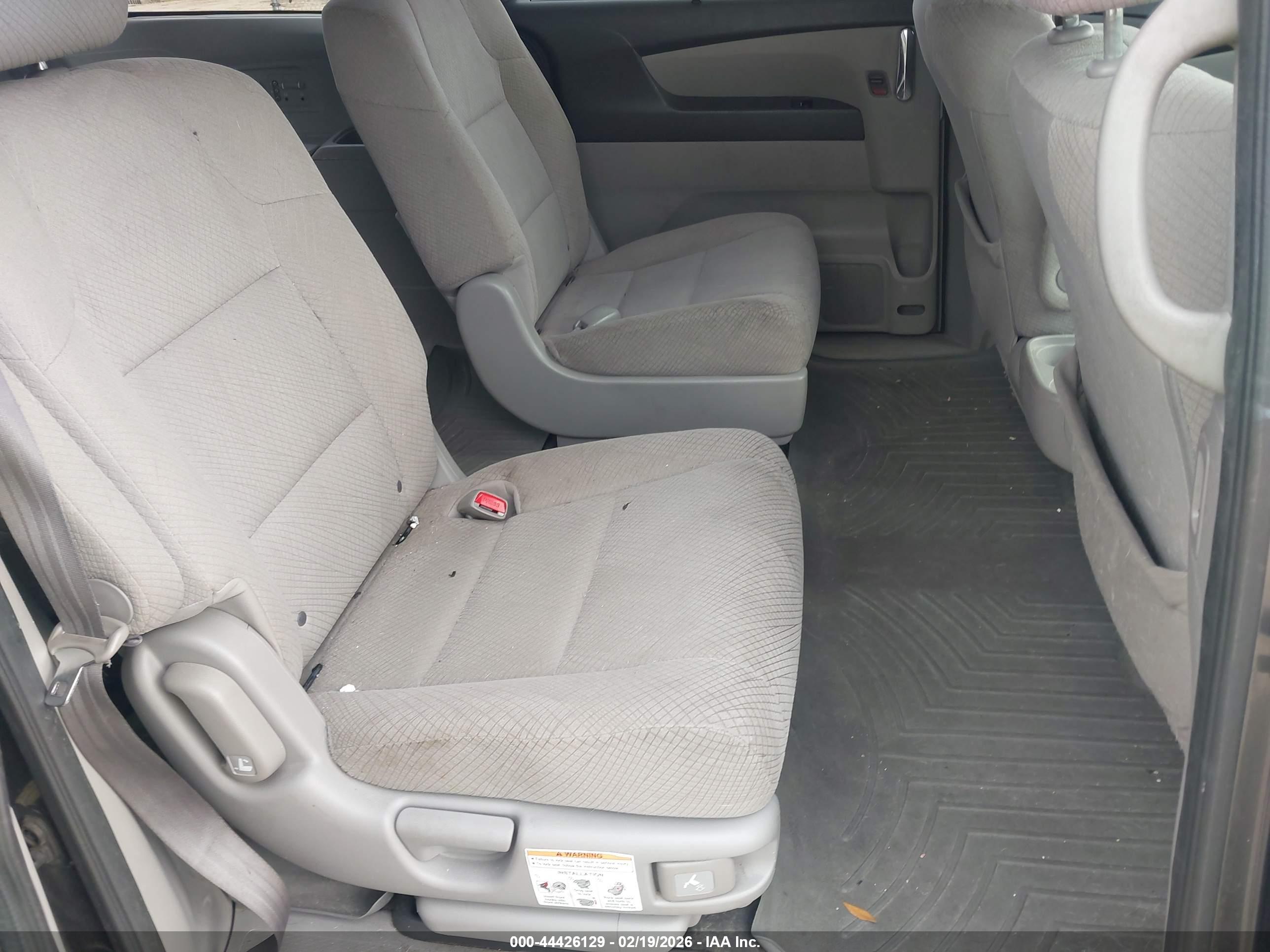HONDA ODYSSEY image 8