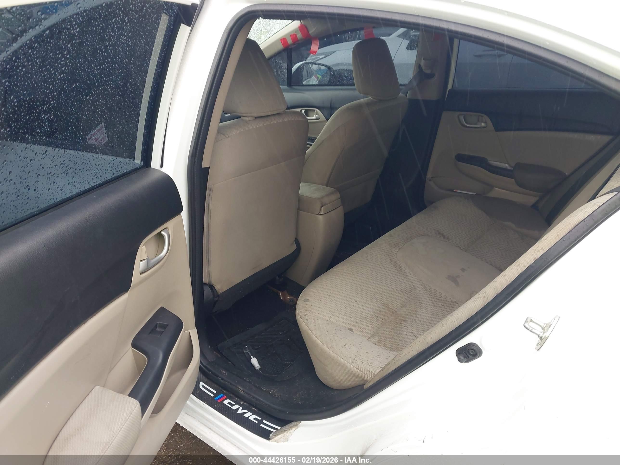 HONDA CIVIC image 8