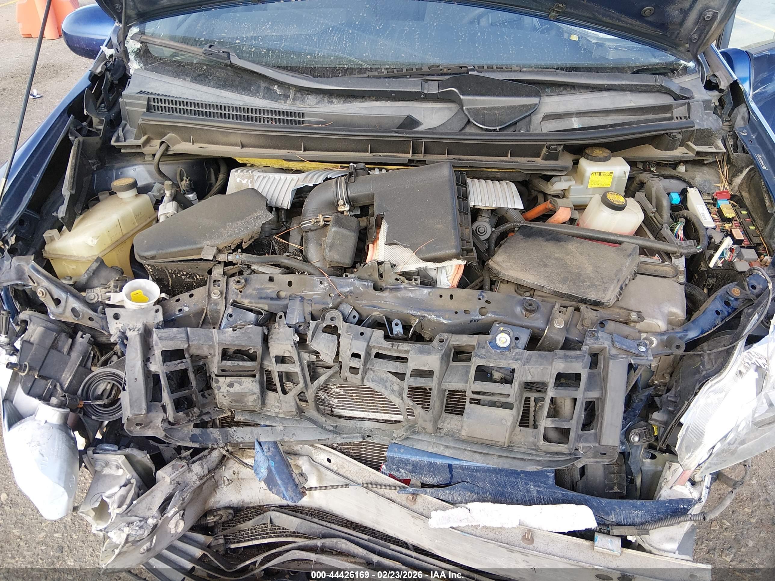 TOYOTA PRIUS image 10