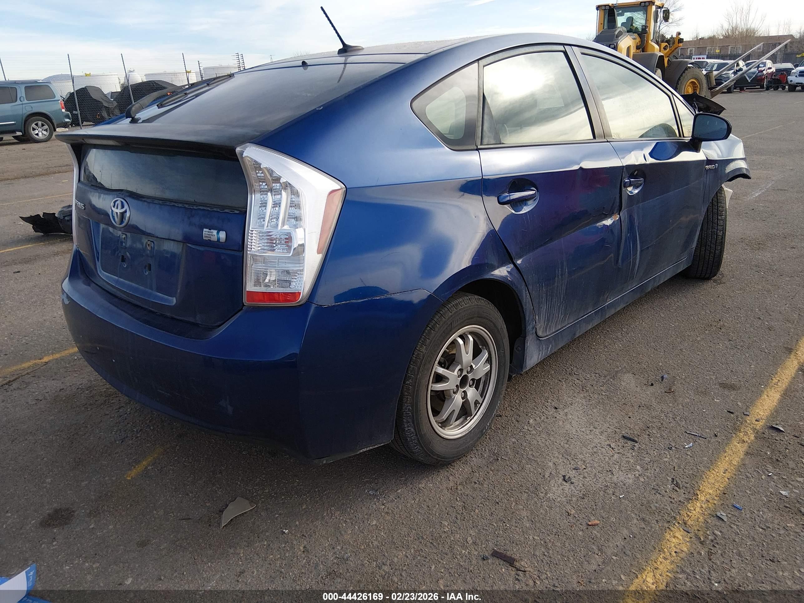 TOYOTA PRIUS image 4