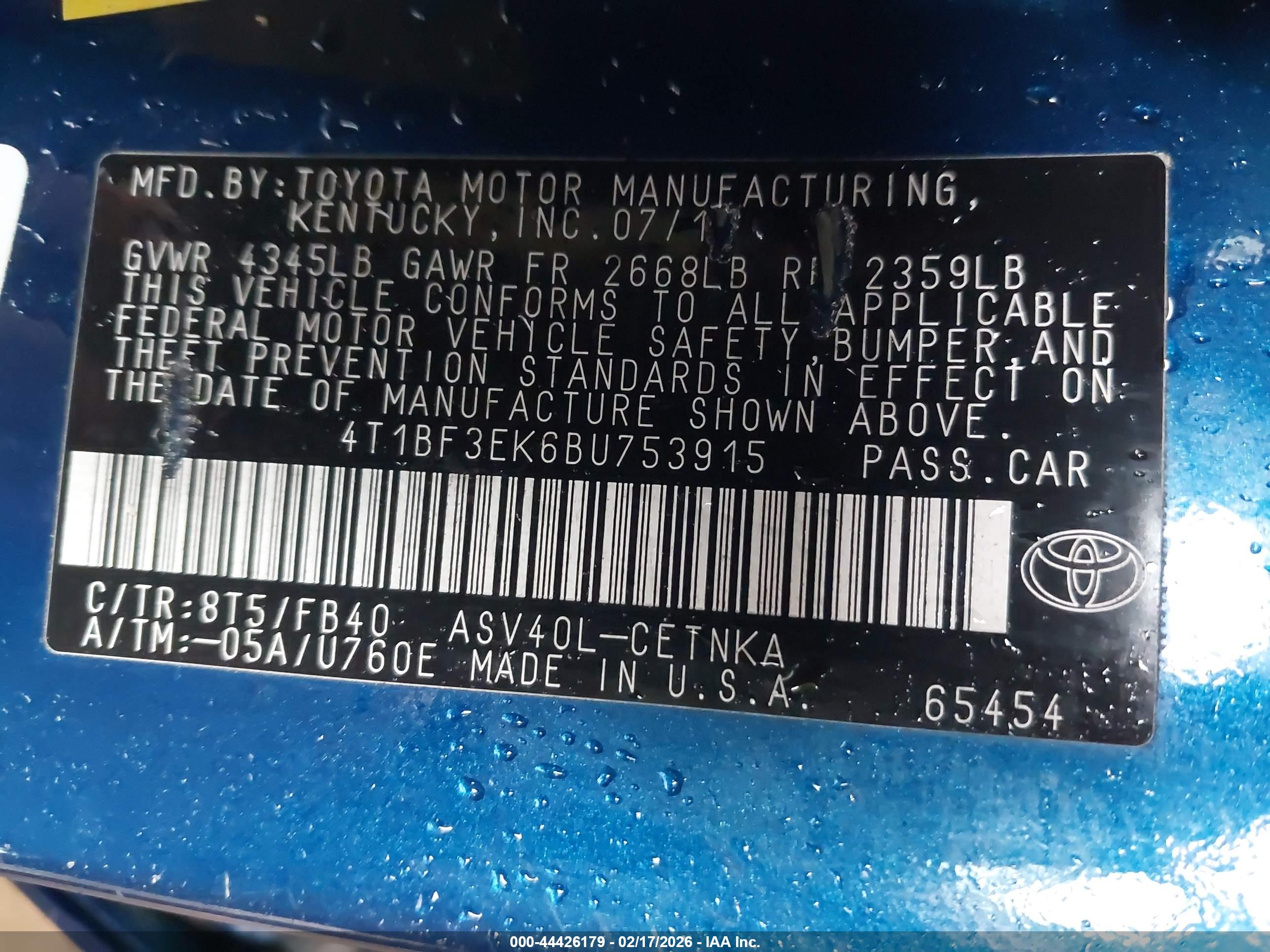 TOYOTA CAMRY image 9