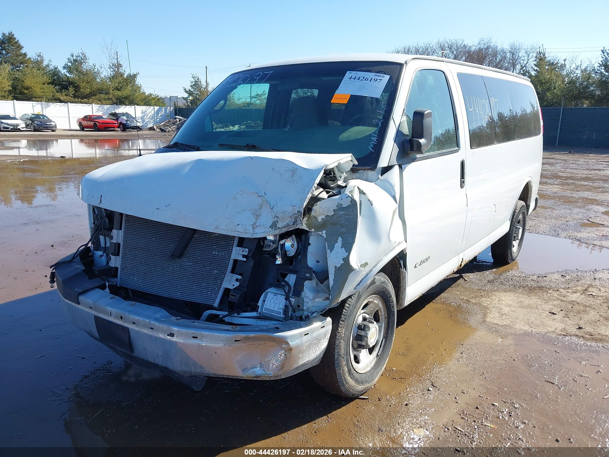 CHEVROLET EXPRESS image 6