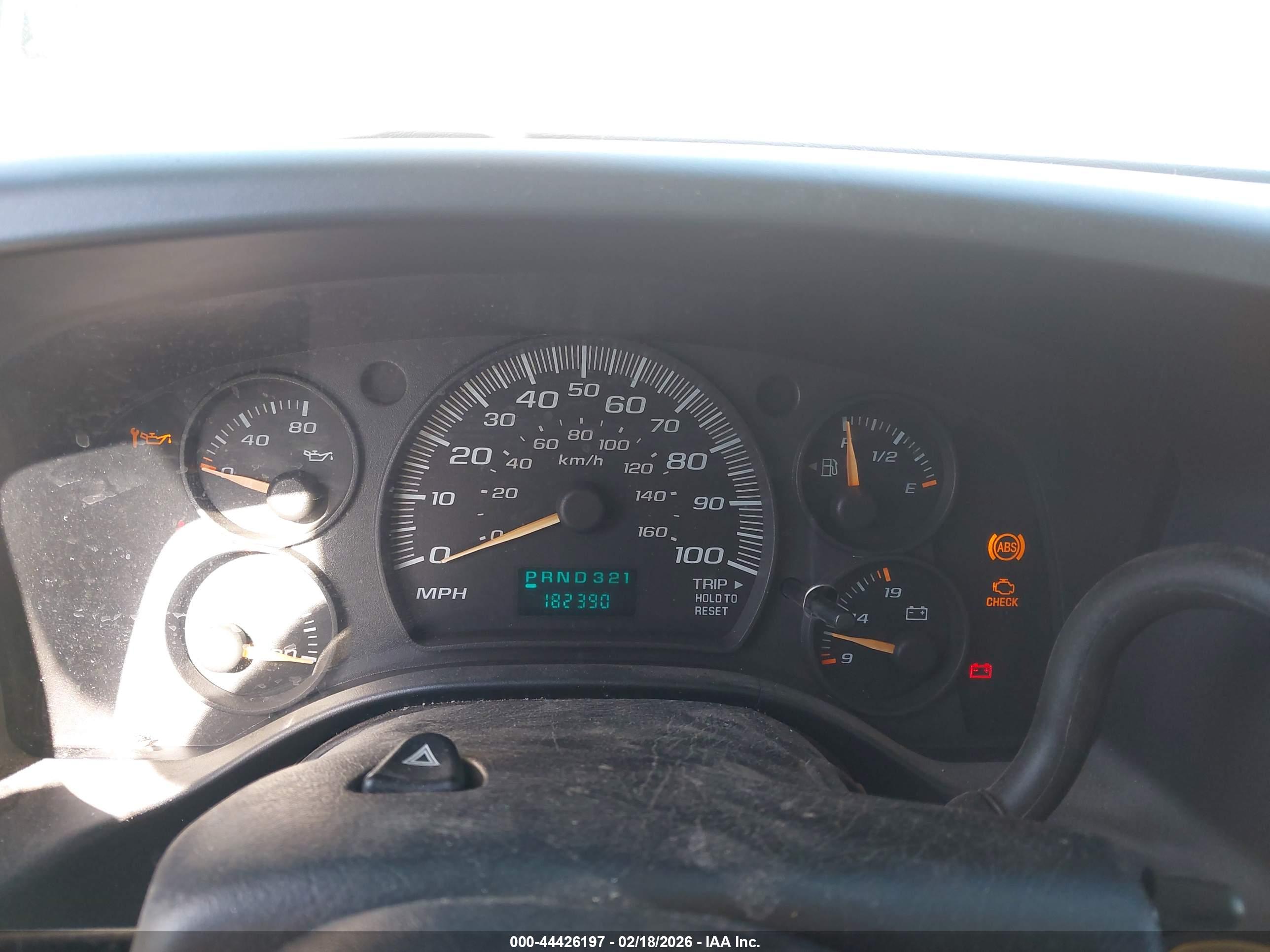 CHEVROLET EXPRESS image 7