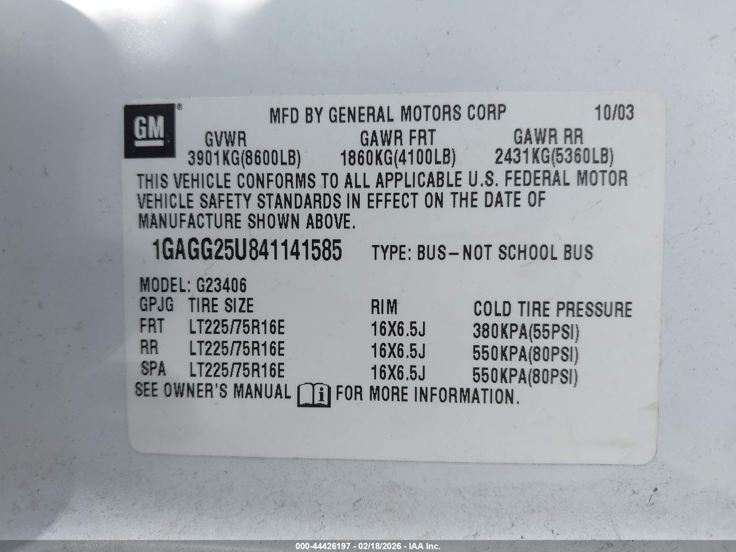 CHEVROLET EXPRESS image 9