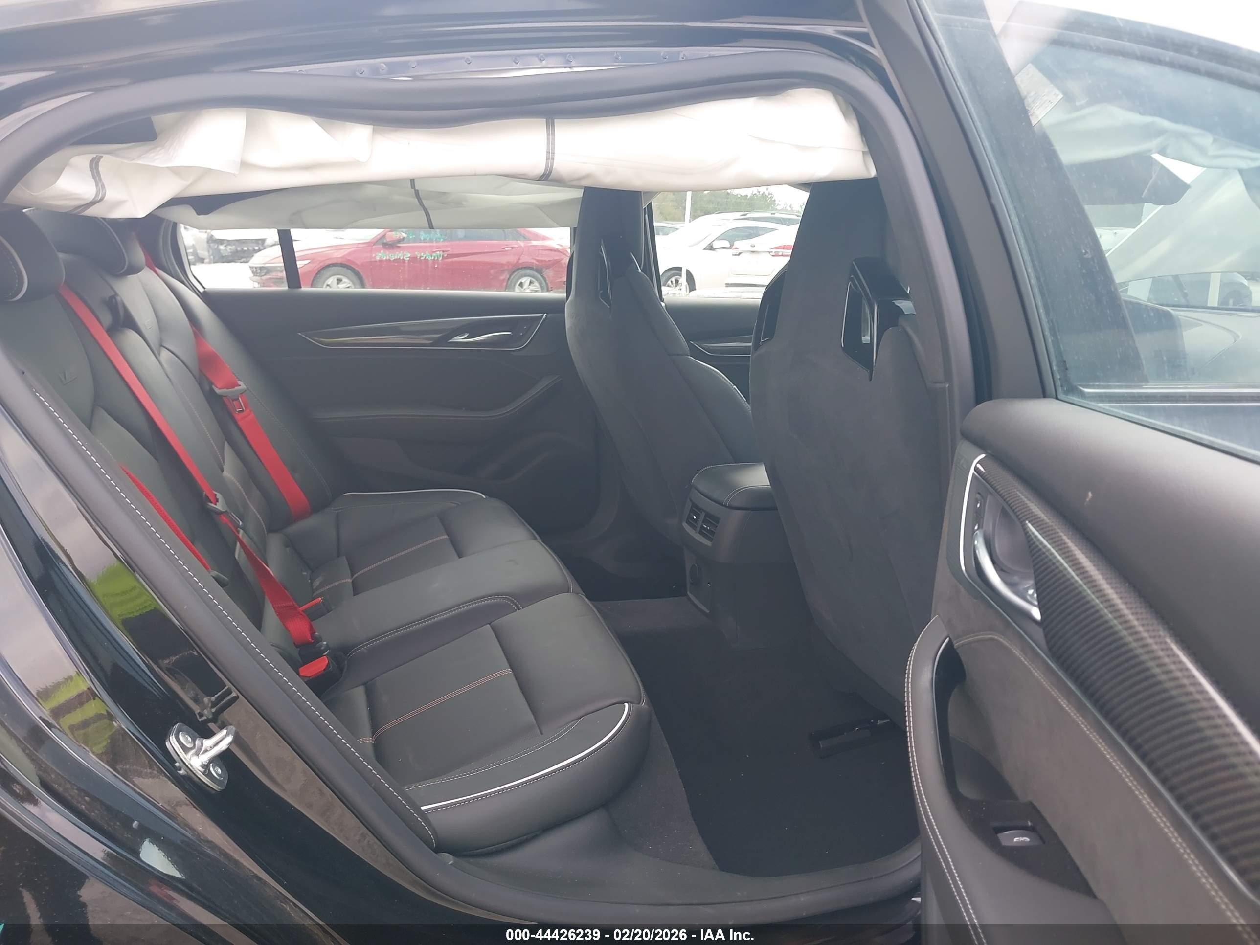 CADILLAC CT5-V image 8