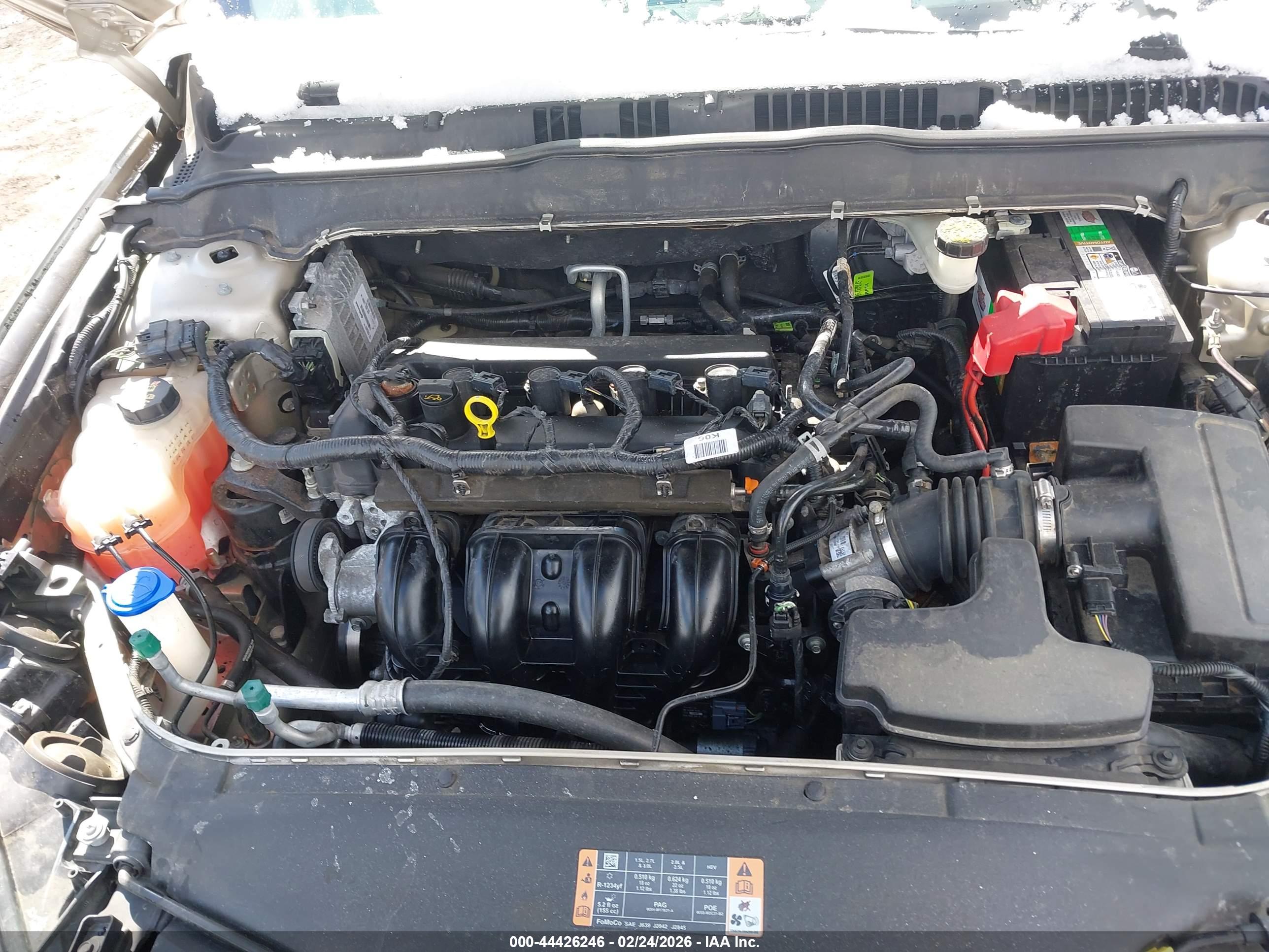 FORD FUSION image 10