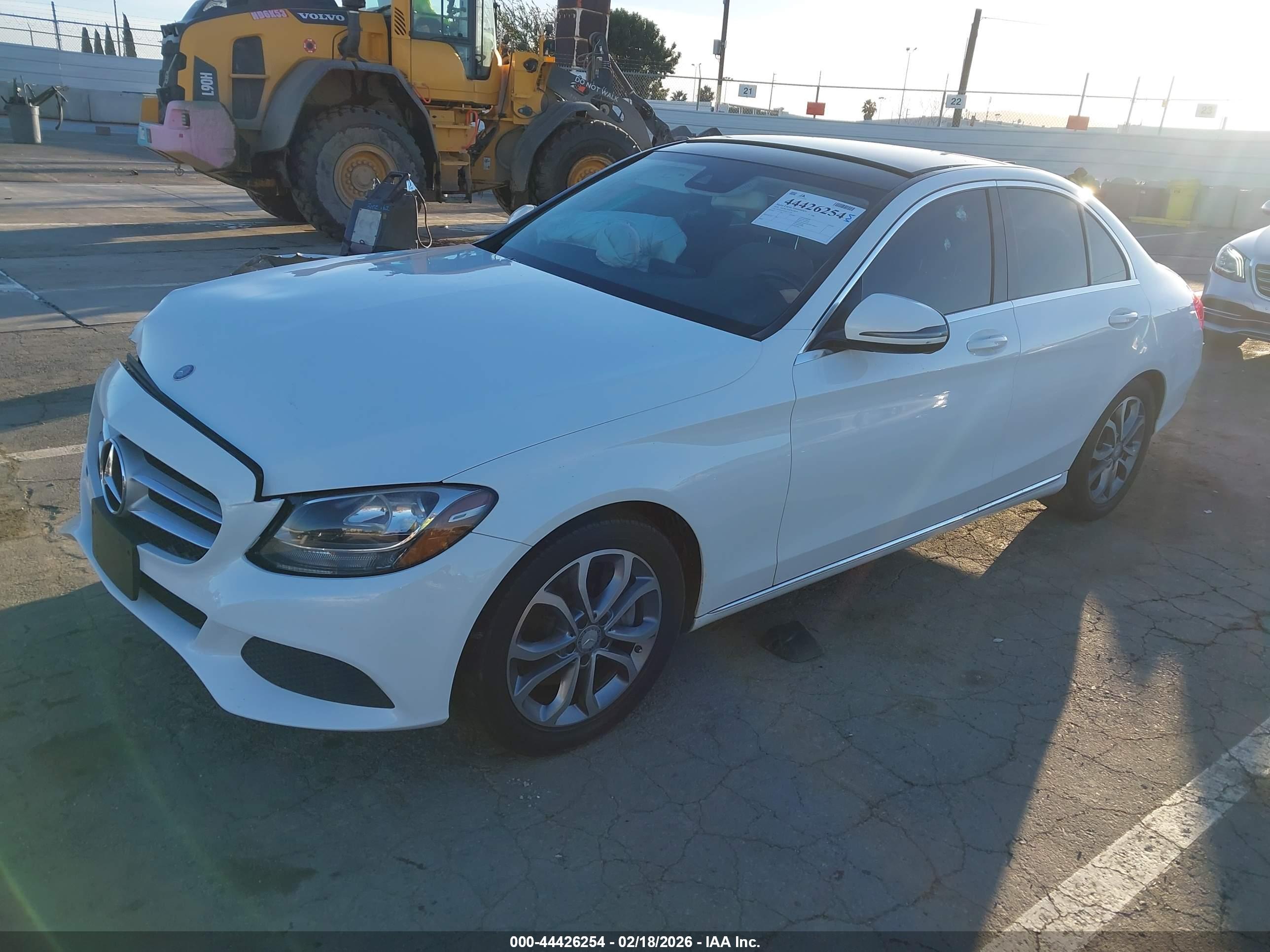 MERCEDES-BENZ C image 2
