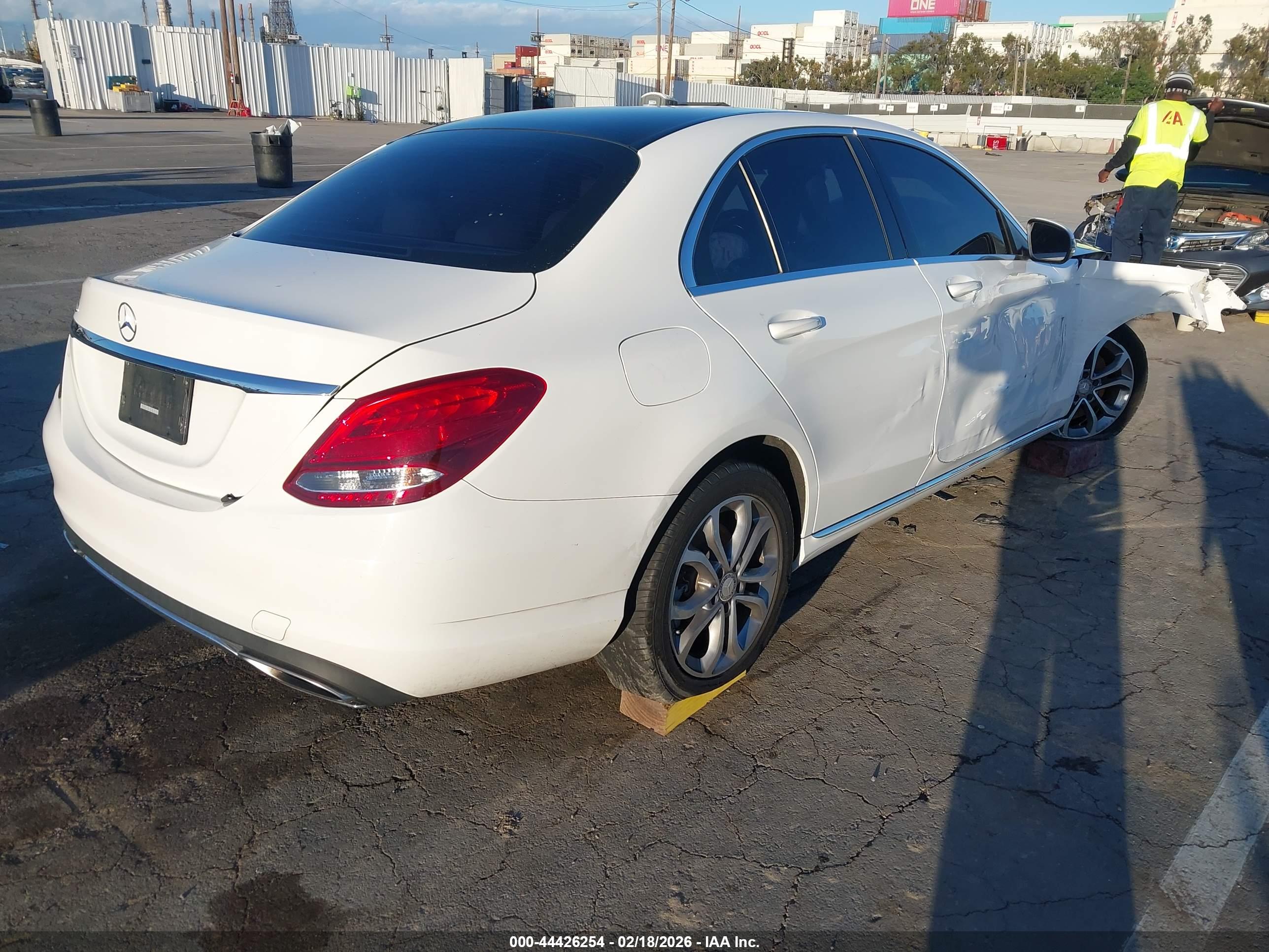 MERCEDES-BENZ C image 4