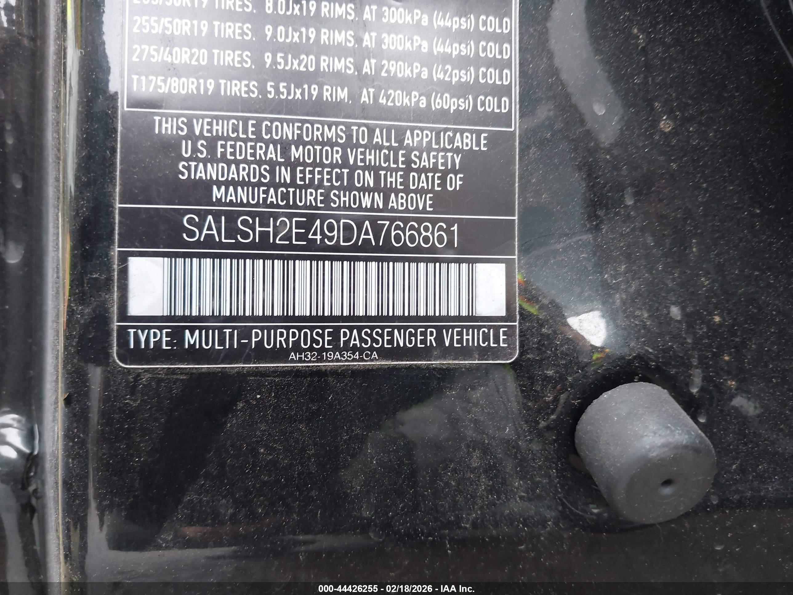 LAND ROVER image 9