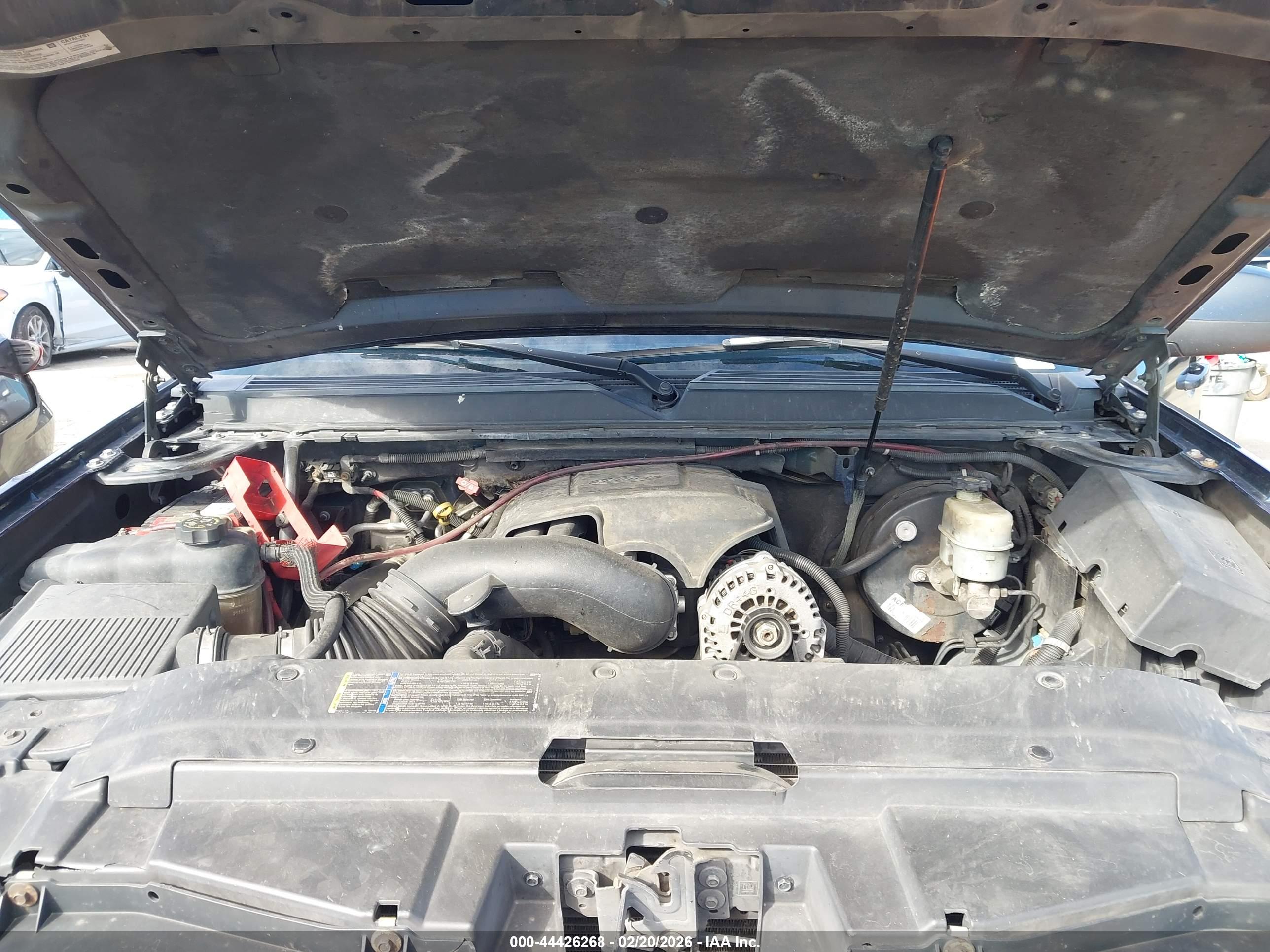 CHEVROLET TAHOE image 10