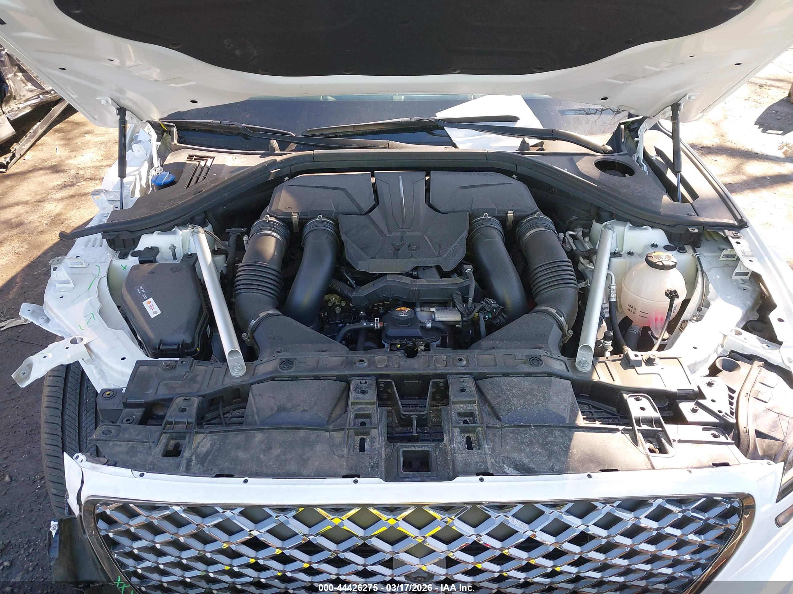 GENESIS GV70 image 10