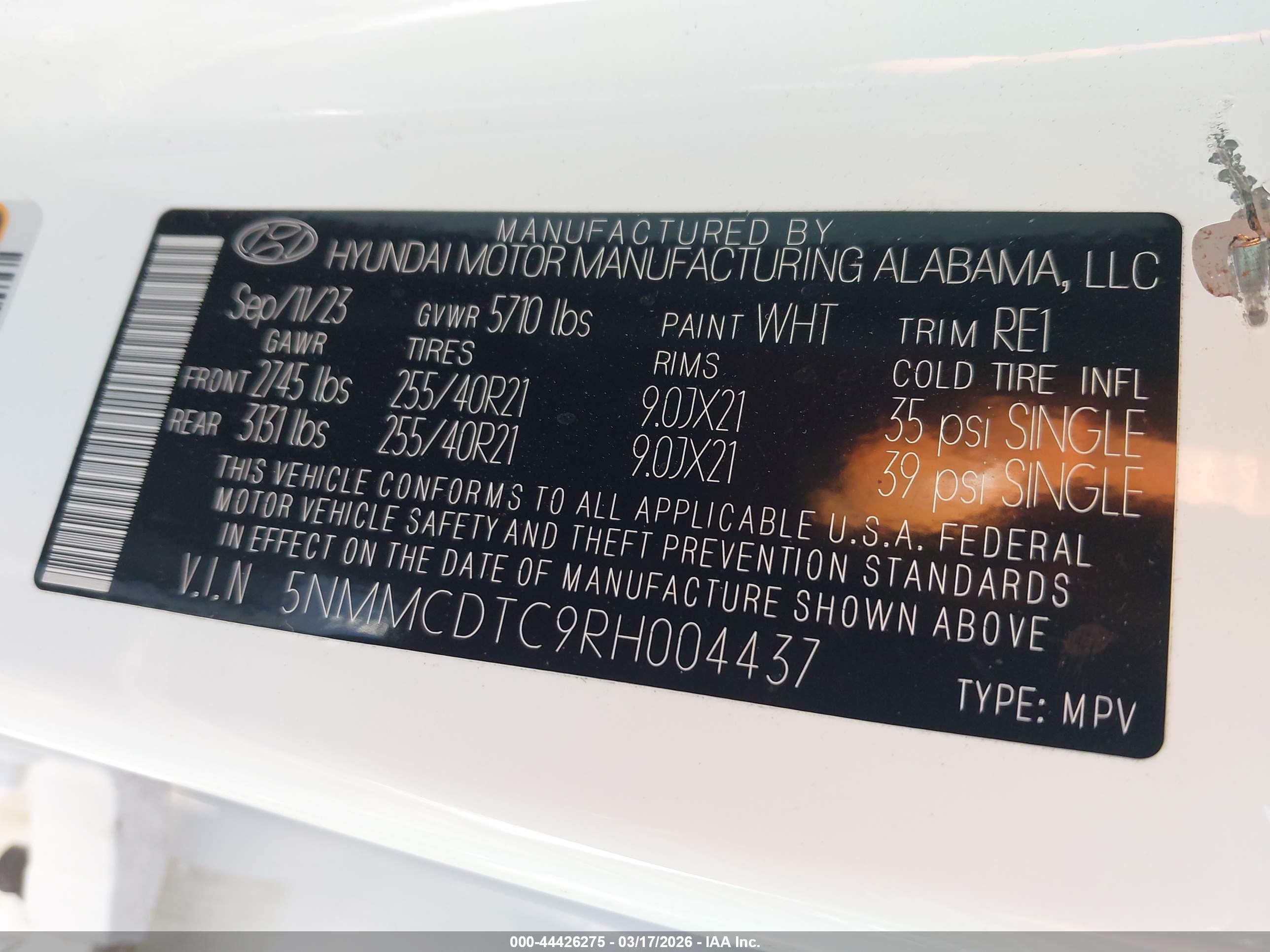 GENESIS GV70 image 9