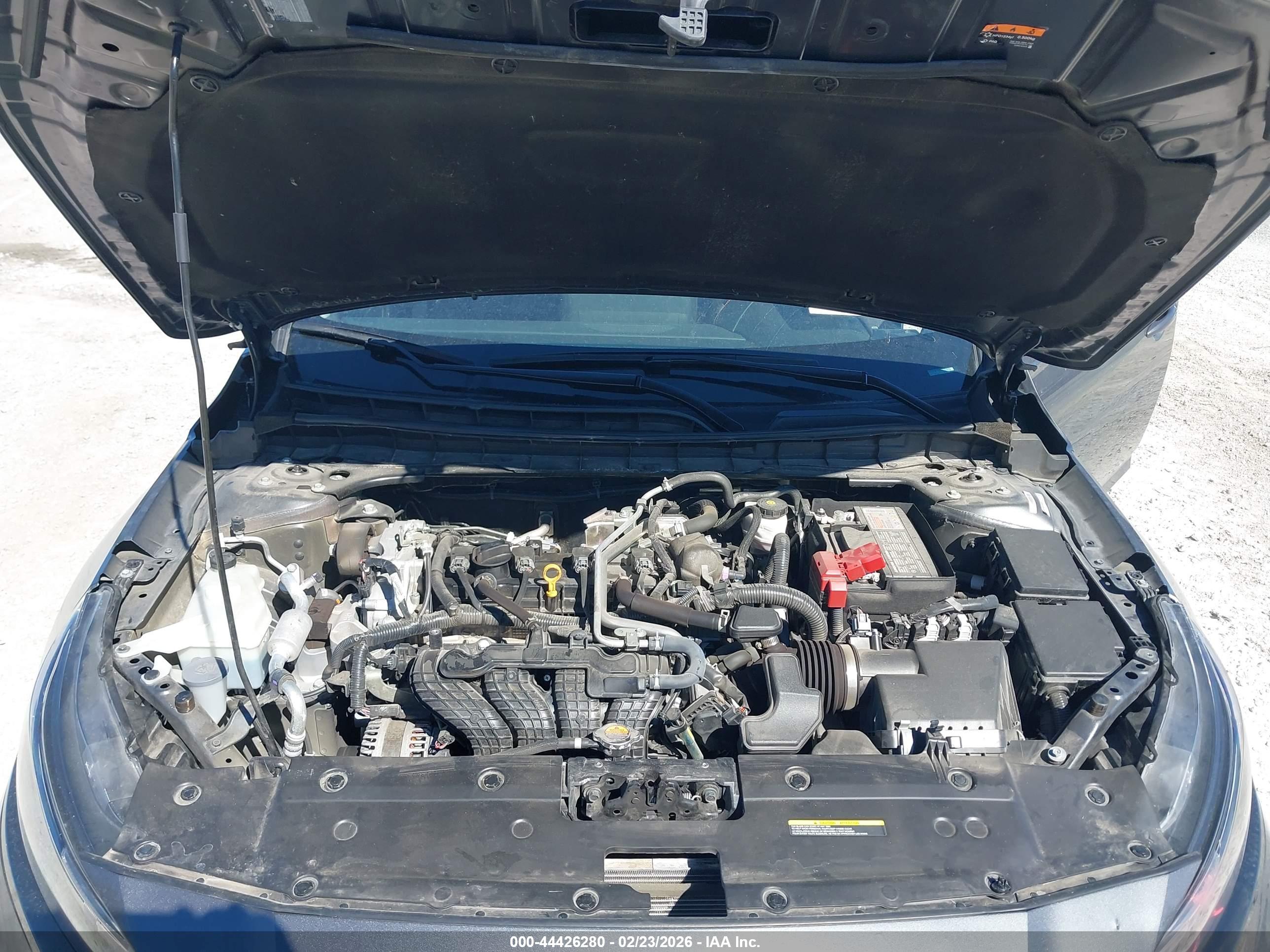 NISSAN ALTIMA image 10