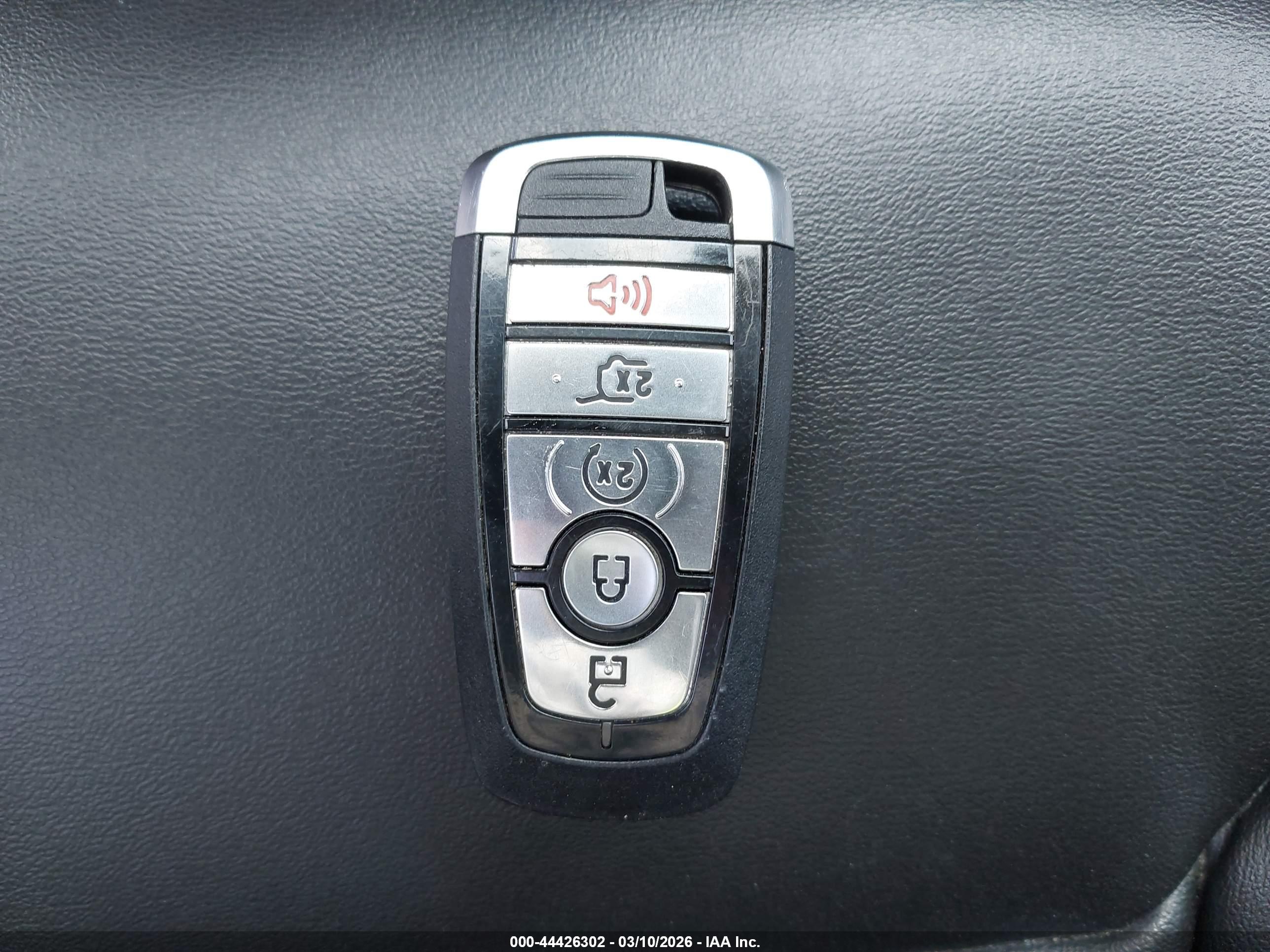 FORD EXPLORER image 11