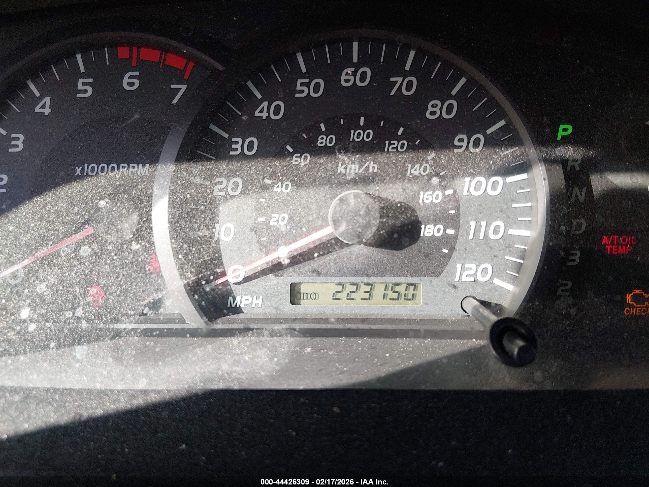 TOYOTA TUNDRA image 7