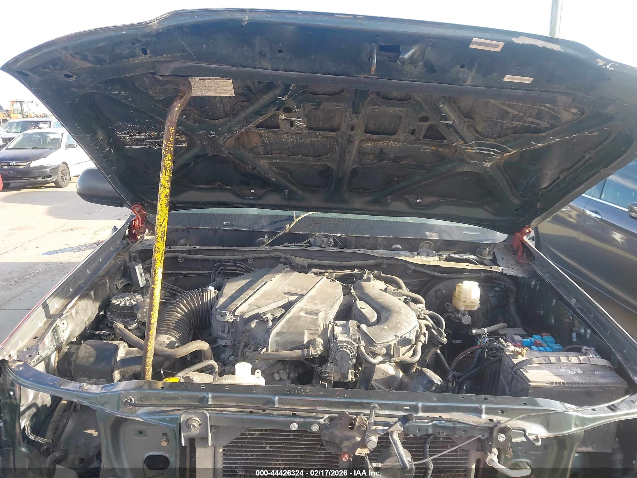 TOYOTA TACOMA image 10