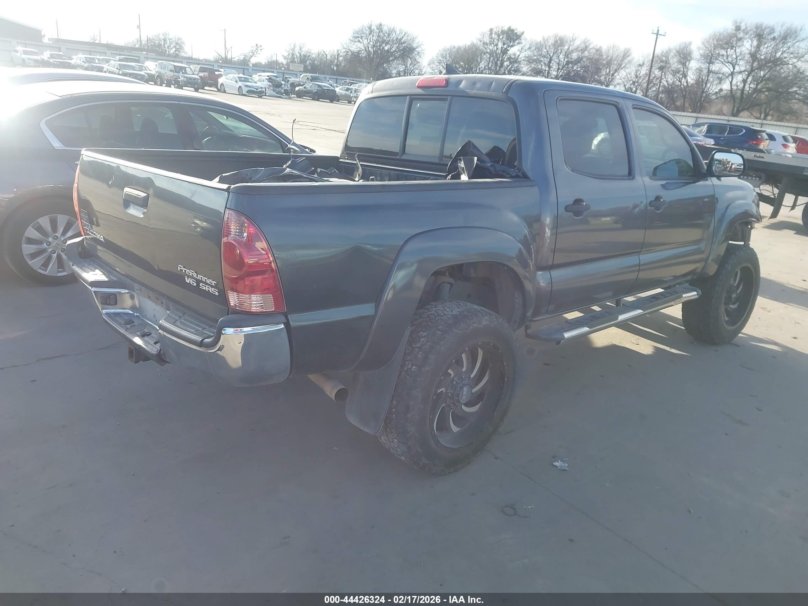 TOYOTA TACOMA image 4